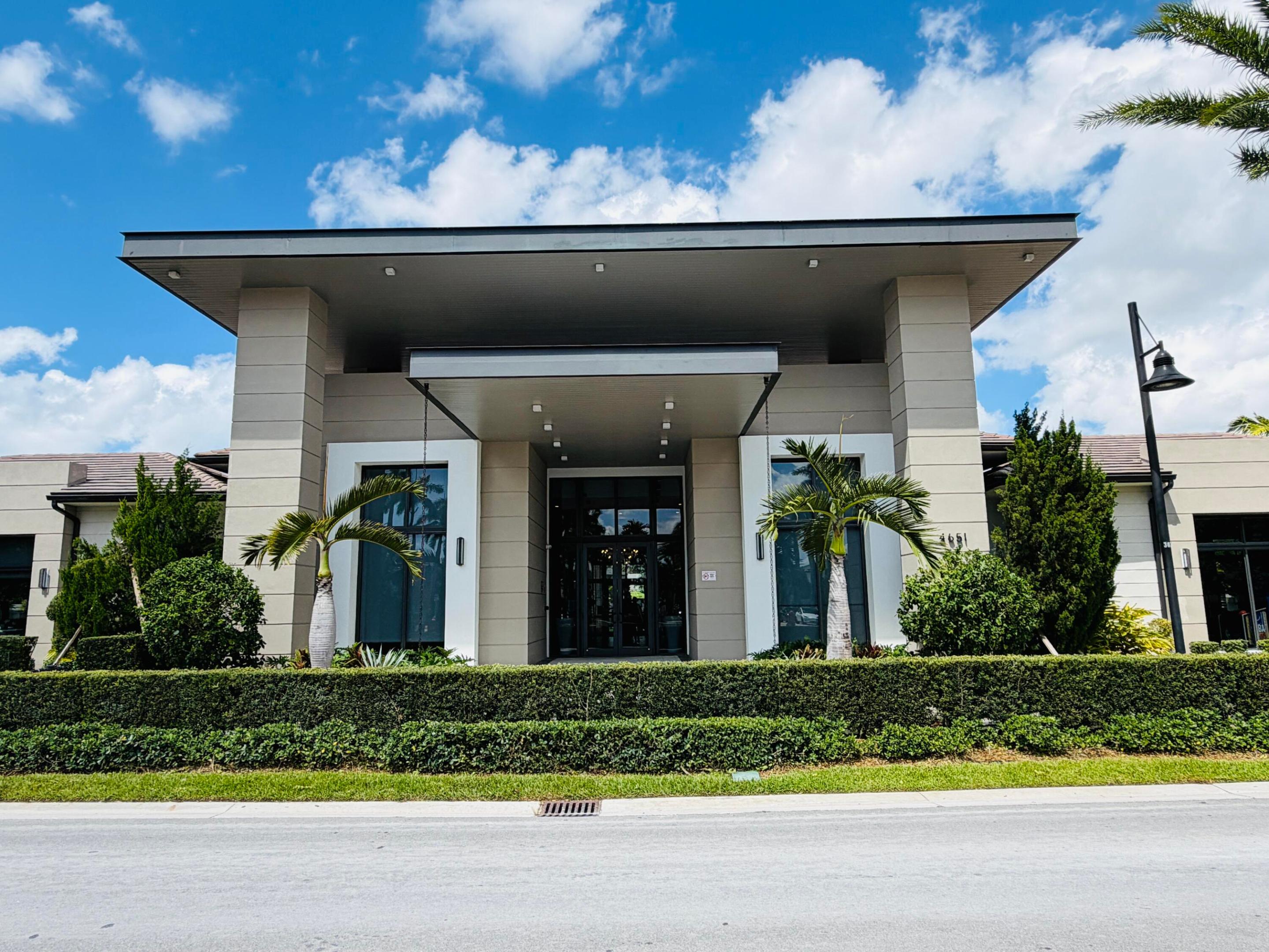 DOWNTOWN DORAL SOUTH PHASE TWO - Residential