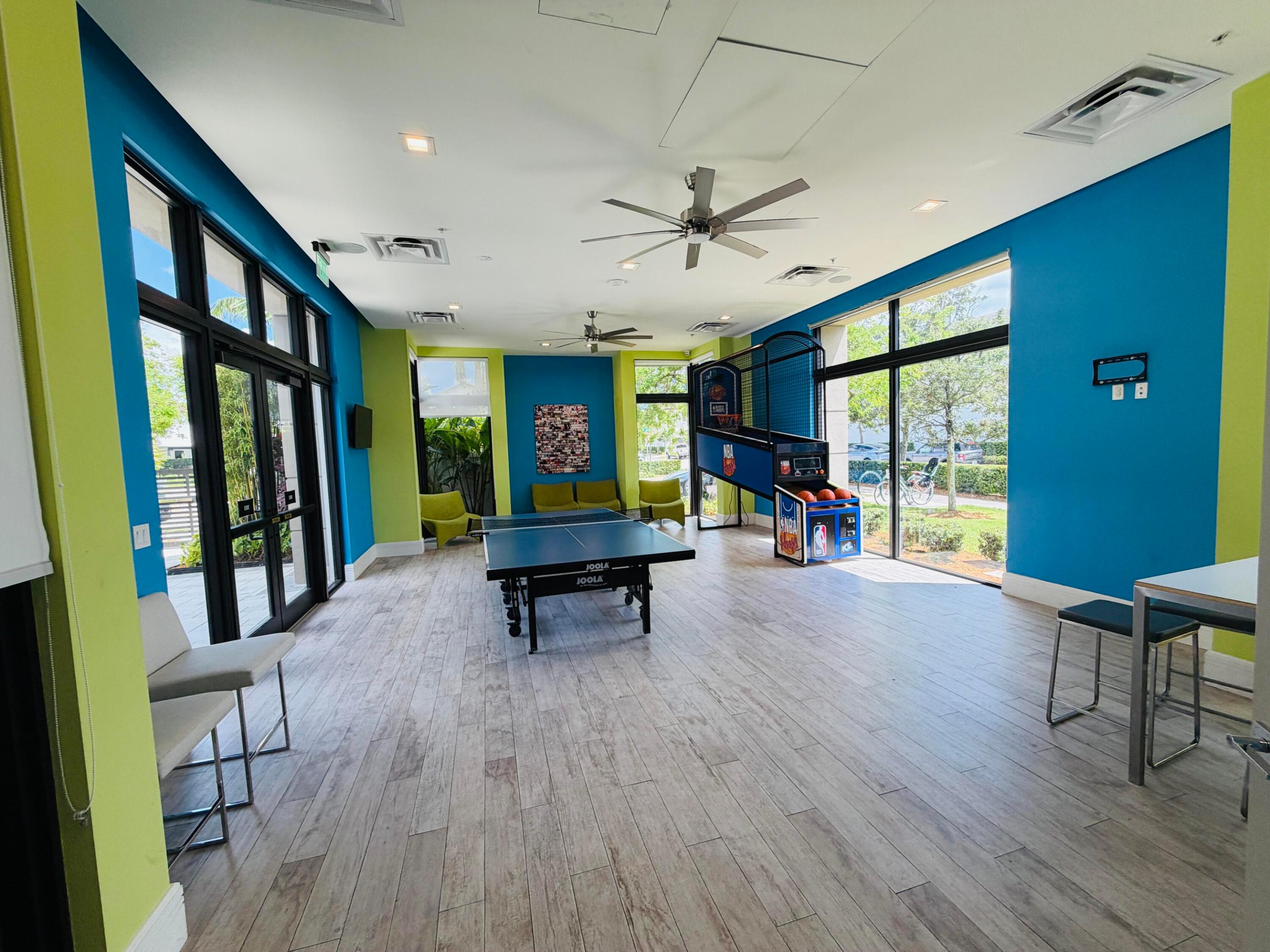 DOWNTOWN DORAL SOUTH PHASE TWO - Residential