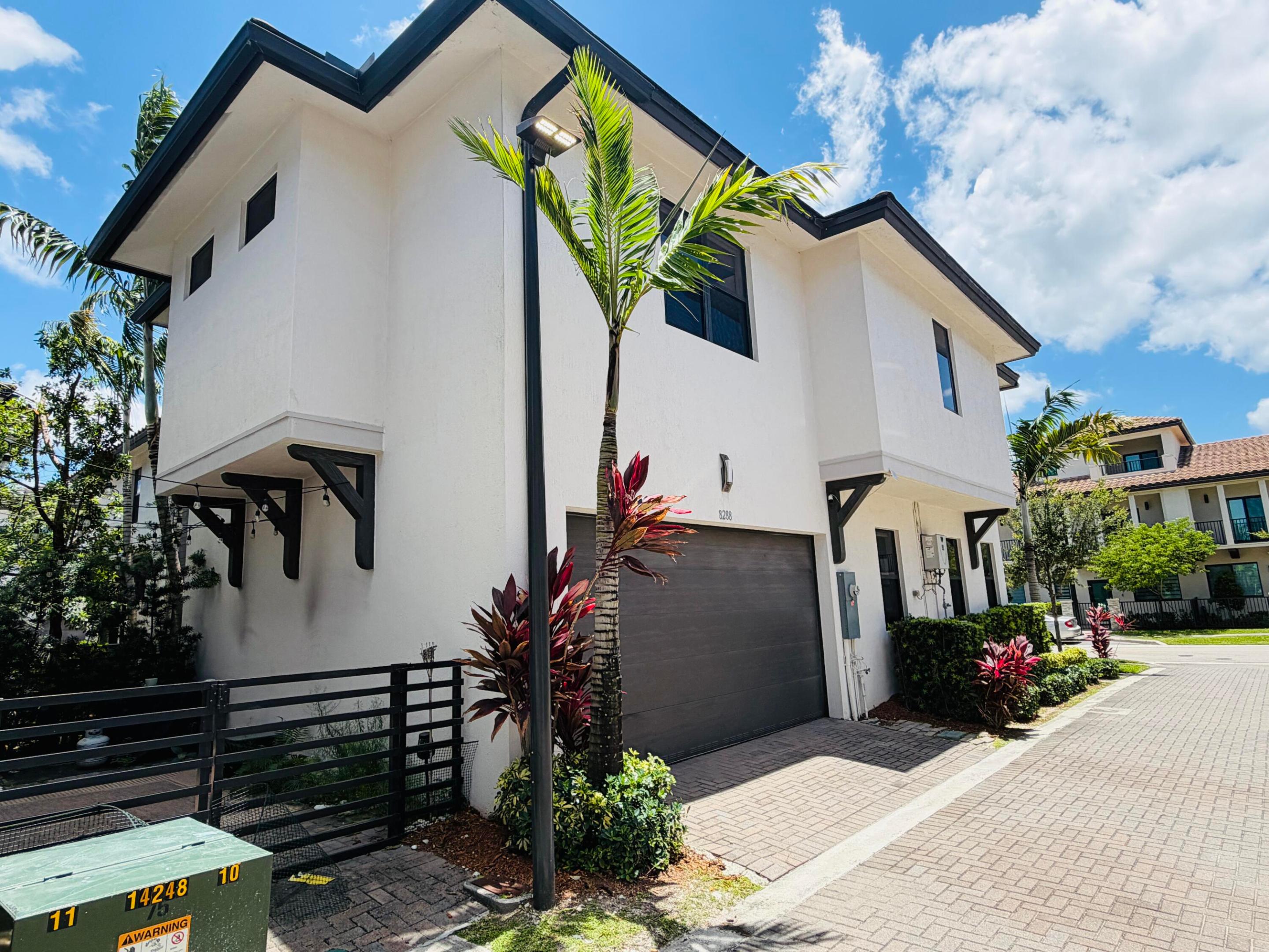 DOWNTOWN DORAL SOUTH PHASE TWO - Residential