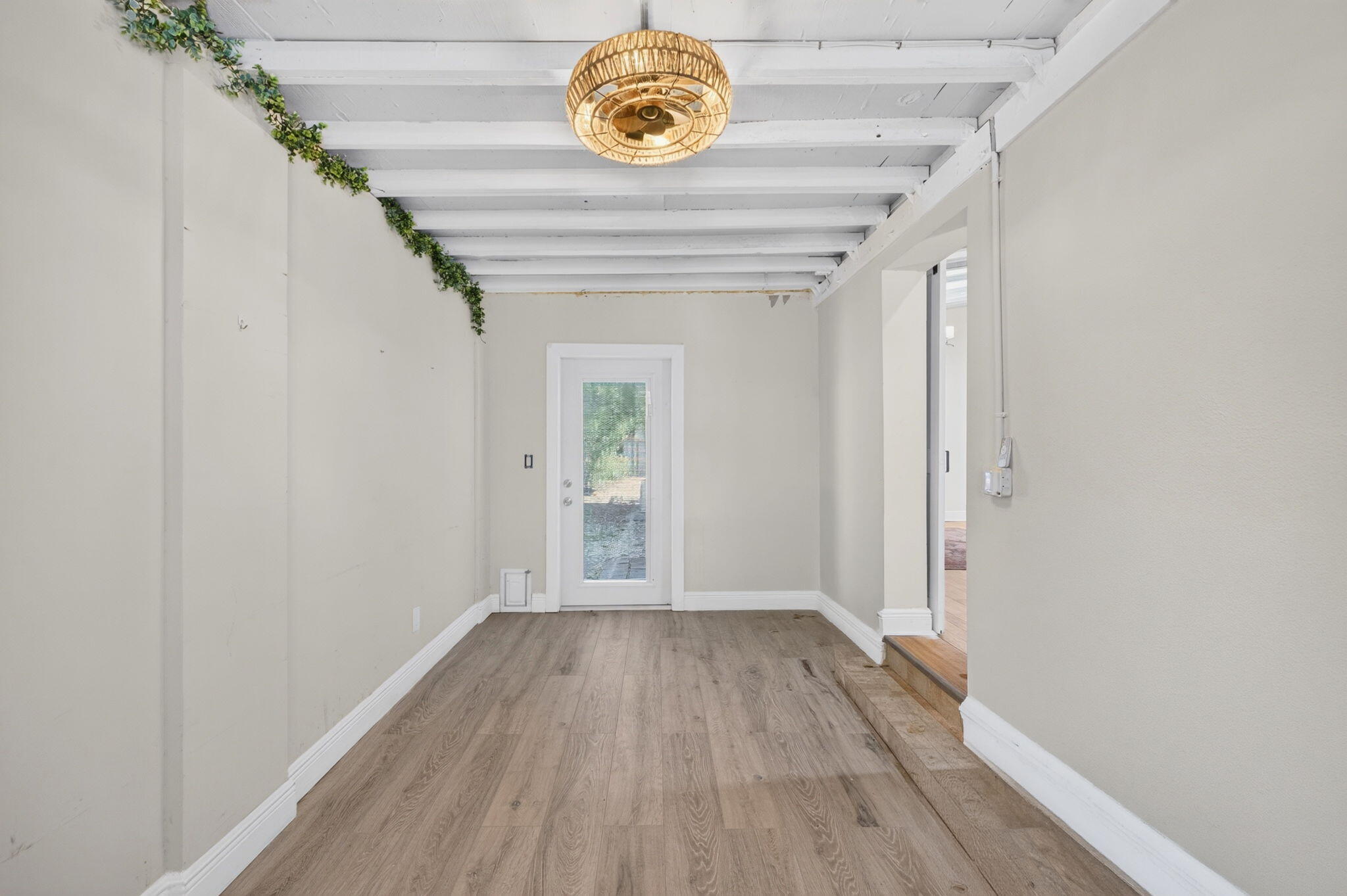 LAUDERDALE GARDENS - Residential