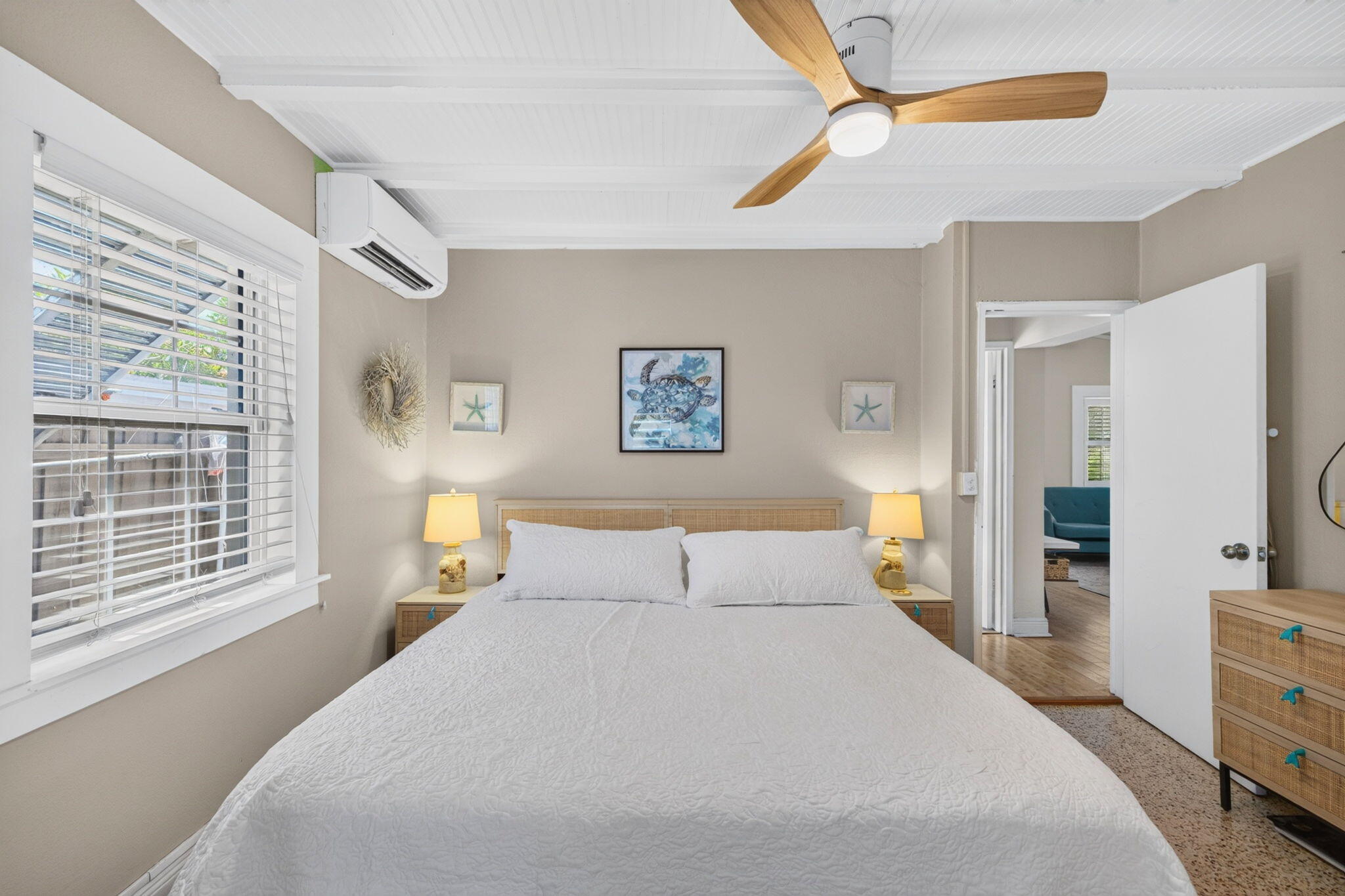 LAUDERDALE GARDENS - Residential