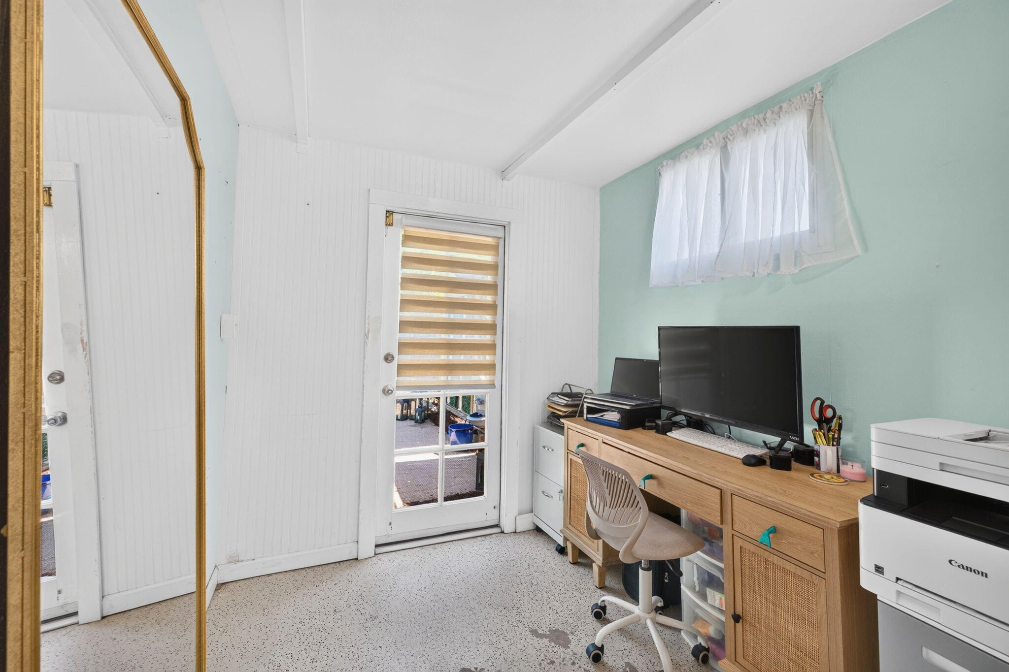 LAUDERDALE GARDENS - Residential