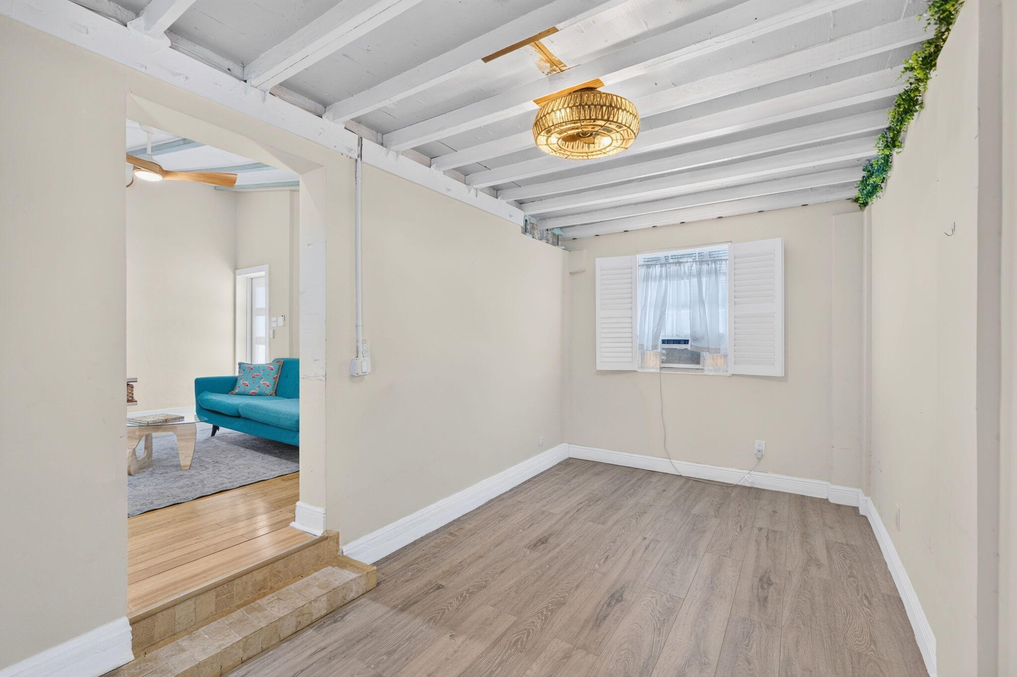 LAUDERDALE GARDENS - Residential