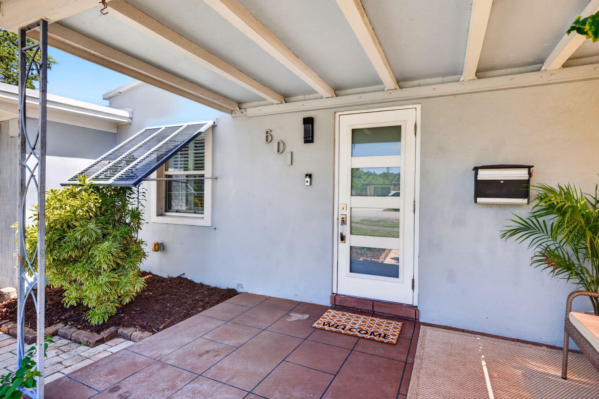 LAUDERDALE GARDENS - Residential
