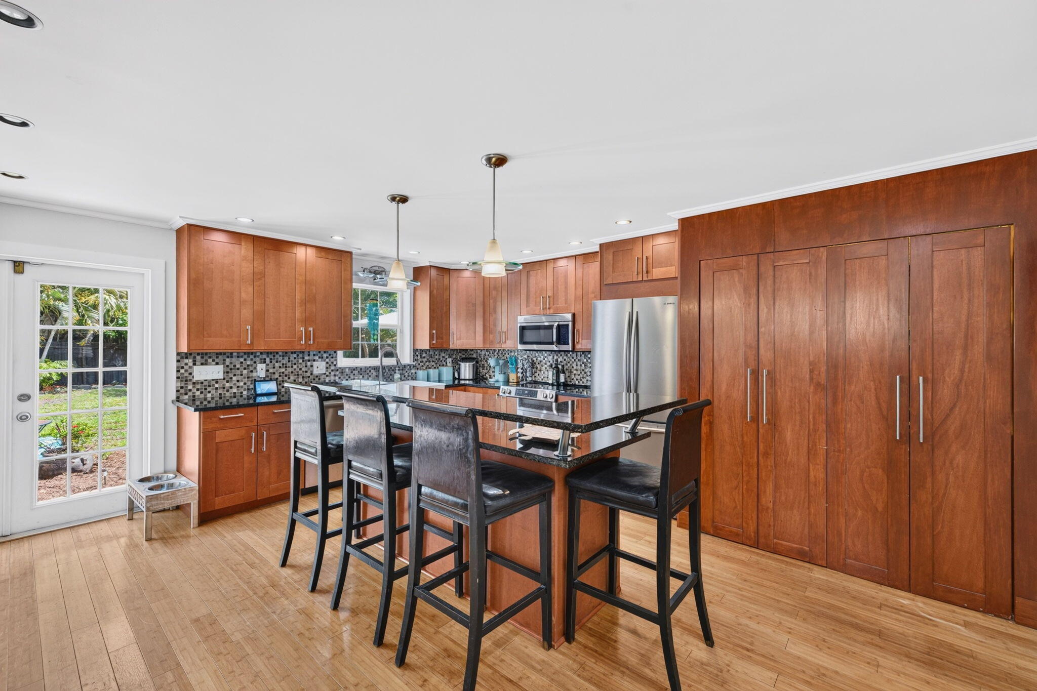 LAUDERDALE GARDENS - Residential