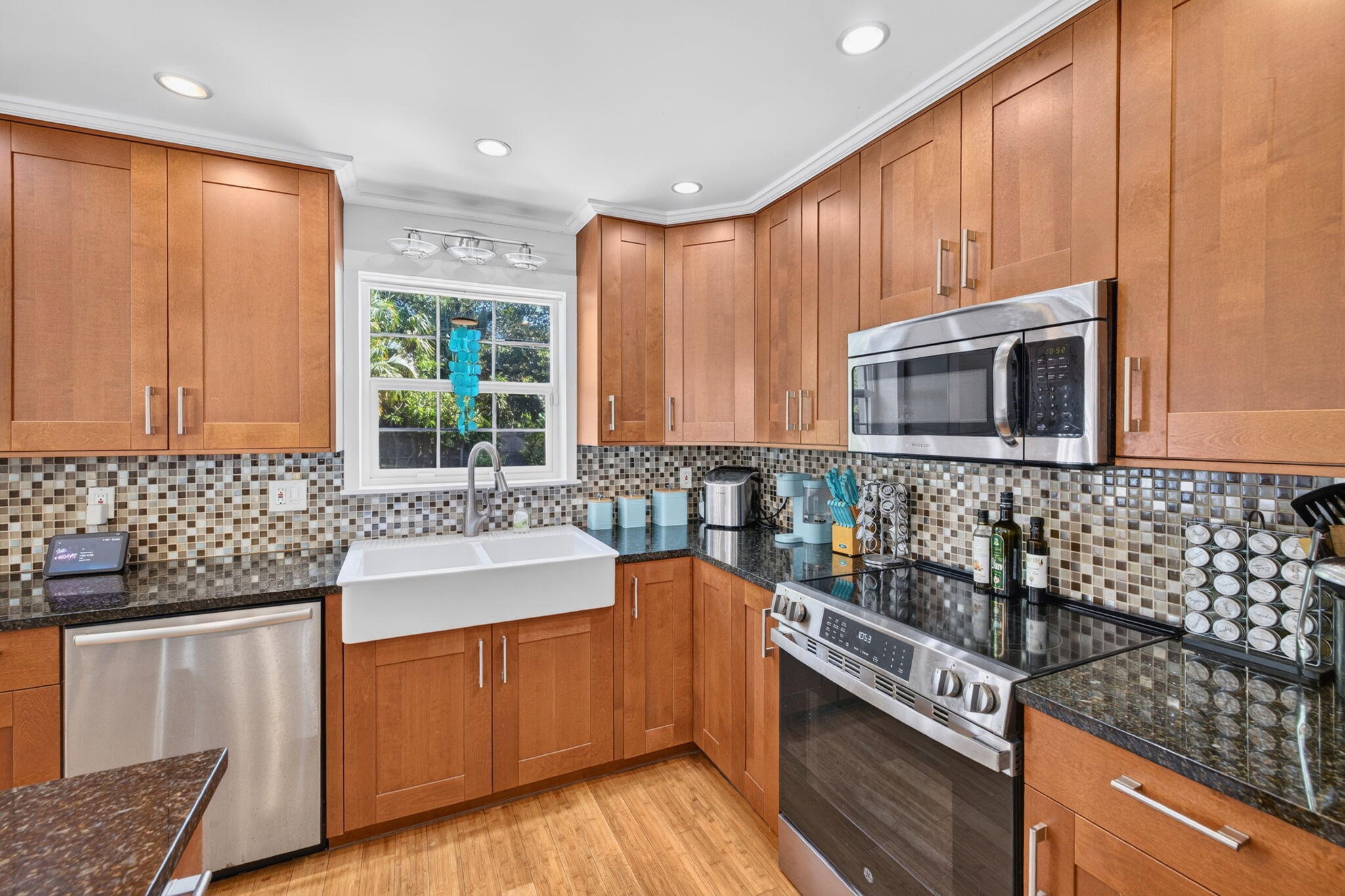 LAUDERDALE GARDENS - Residential
