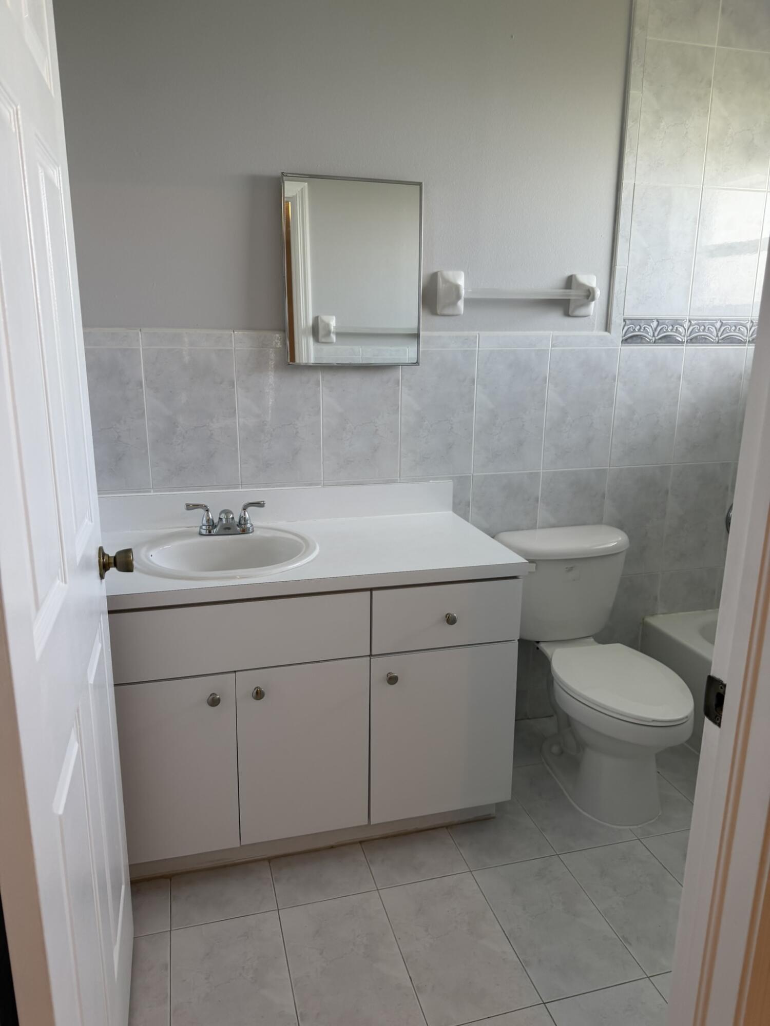 BRANDON PARK - Residential Lease