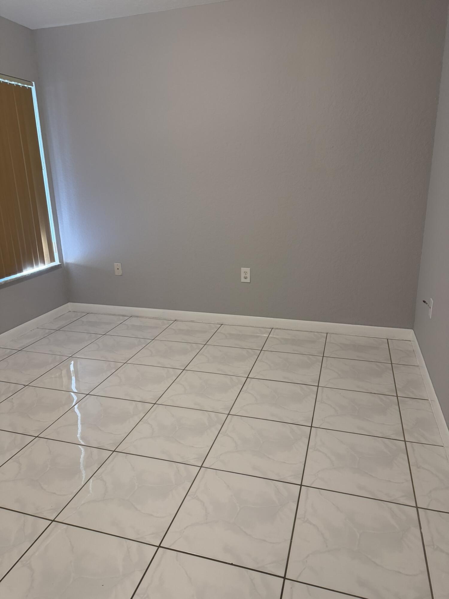 BRANDON PARK - Residential Lease