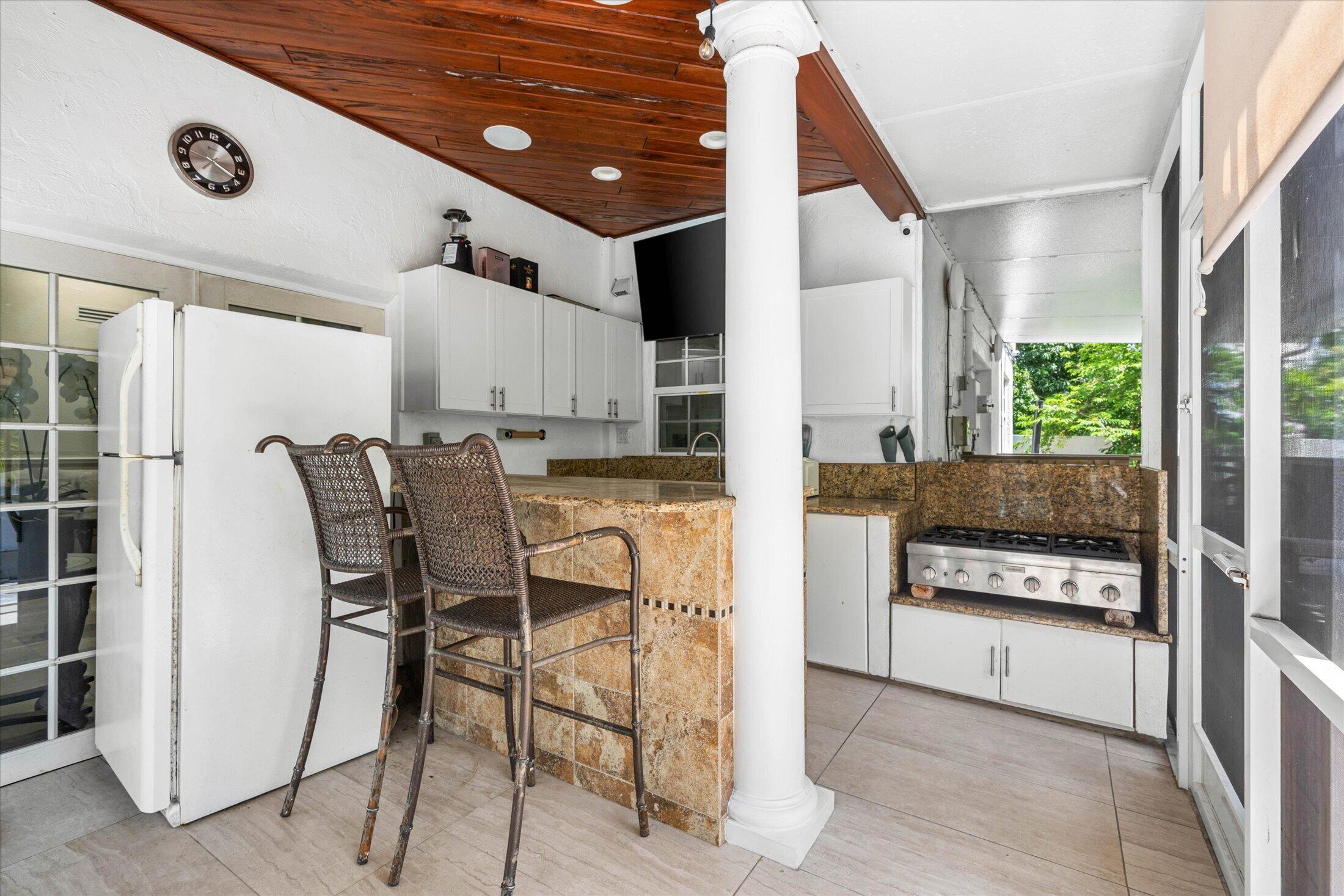CHERLYNN ESTATES - Residential