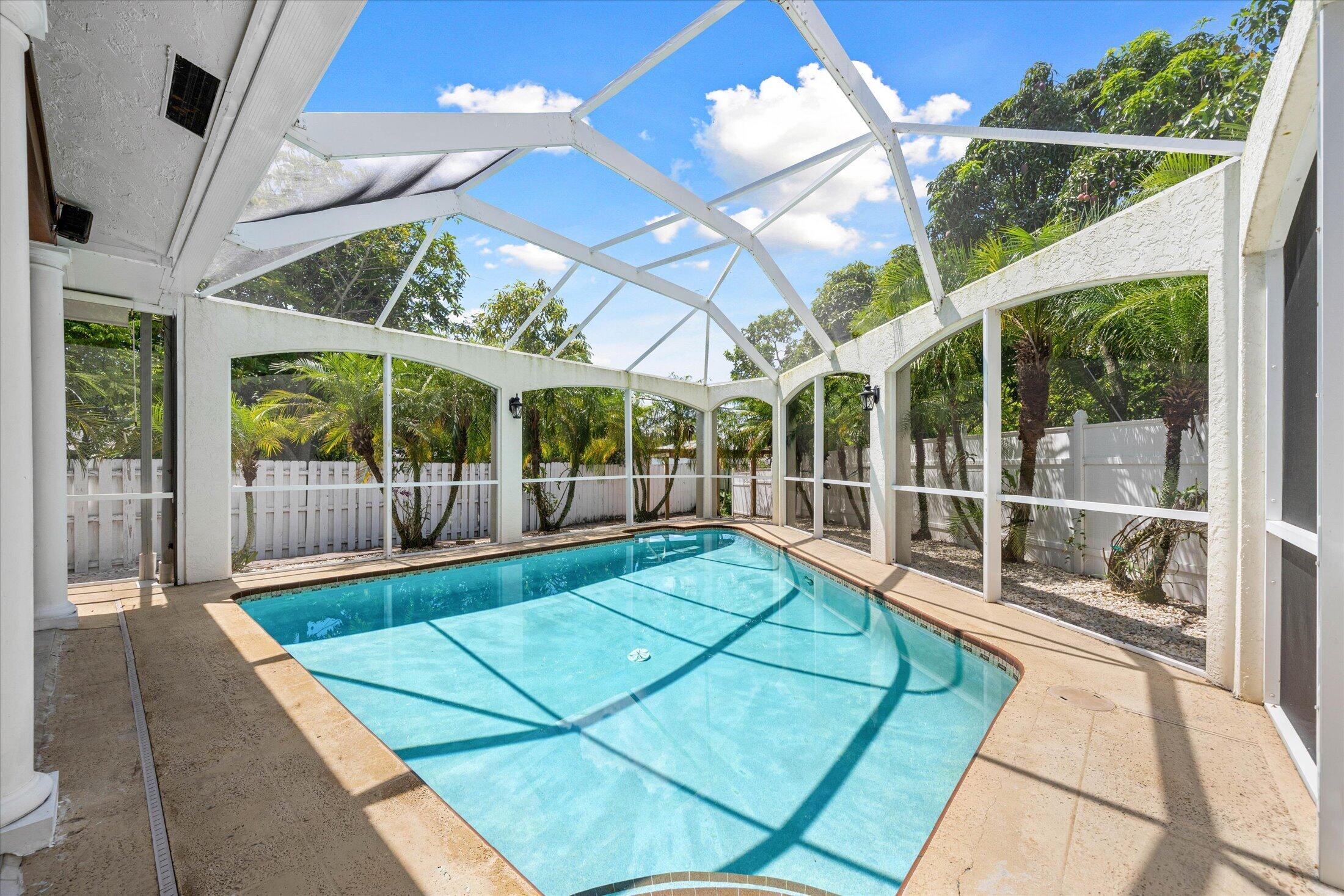 CHERLYNN ESTATES - Residential