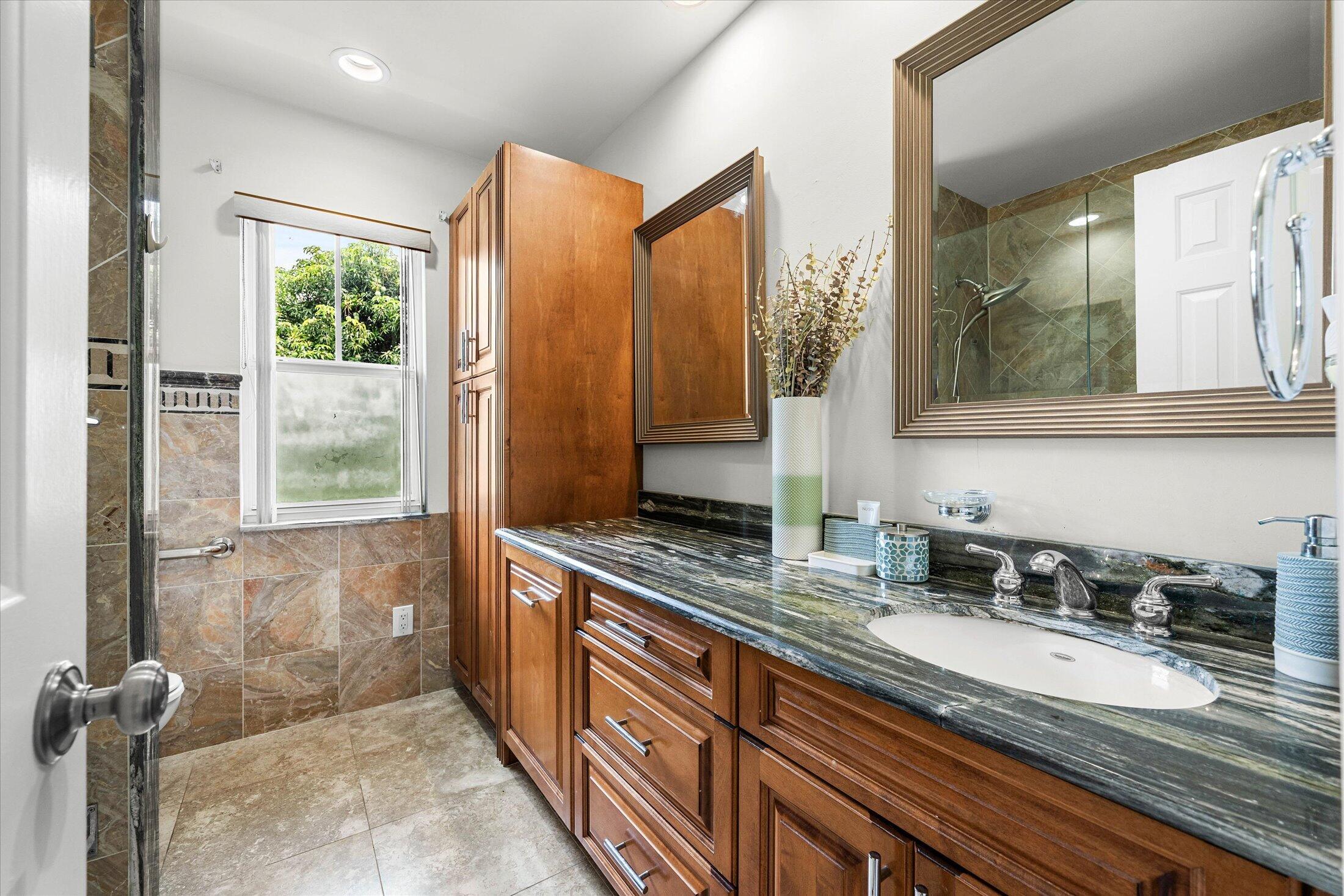 CHERLYNN ESTATES - Residential