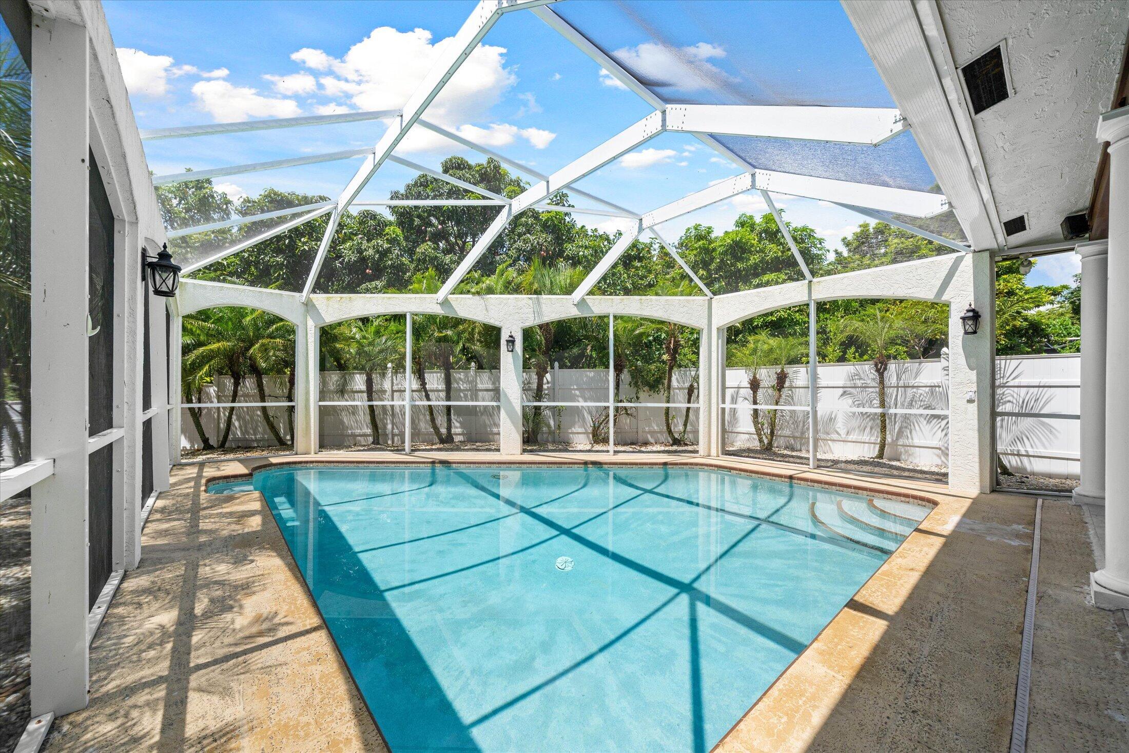 CHERLYNN ESTATES - Residential
