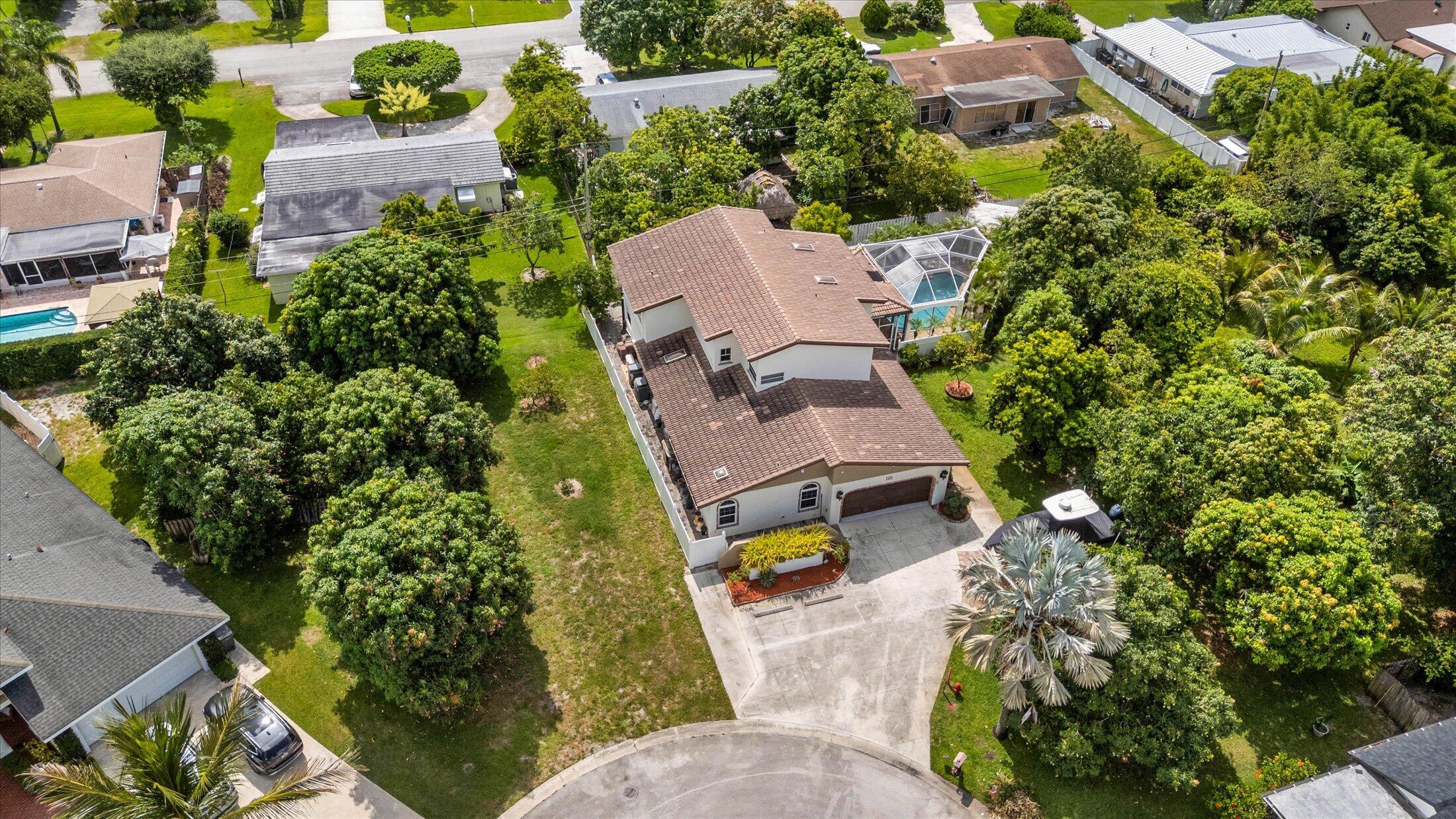 CHERLYNN ESTATES - Residential