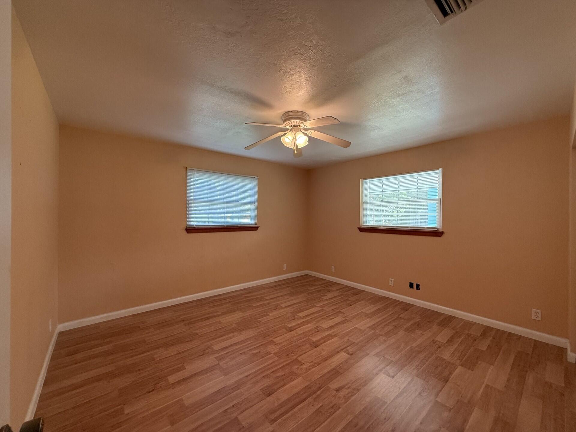 OKEECHOBEE HAMMOCK SEC 3 - Residential