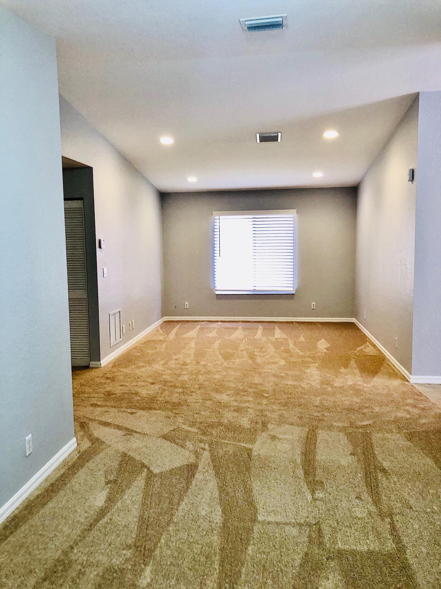MARTINS CROSSING - Residential Lease
