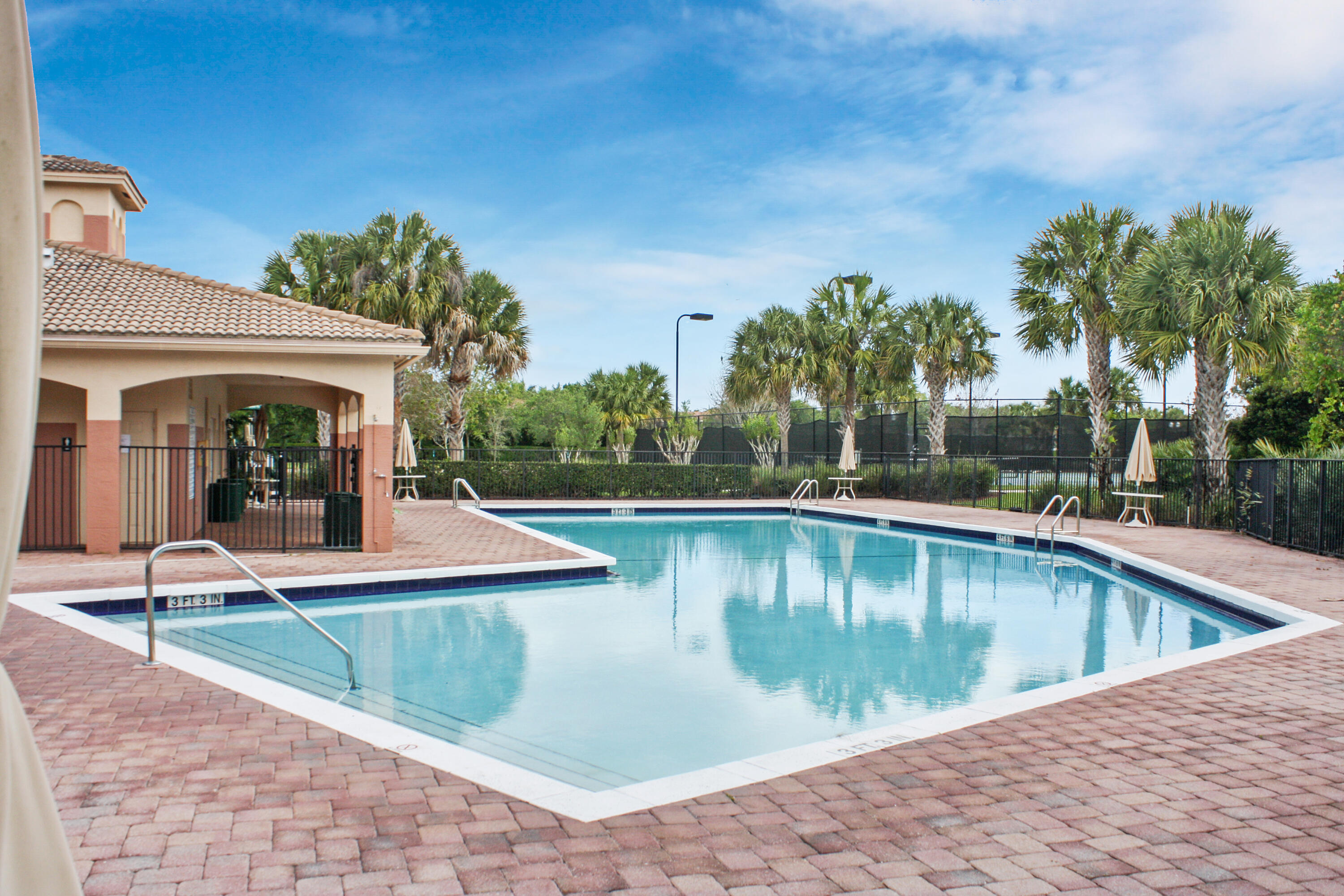 MARTINS CROSSING - Residential Lease