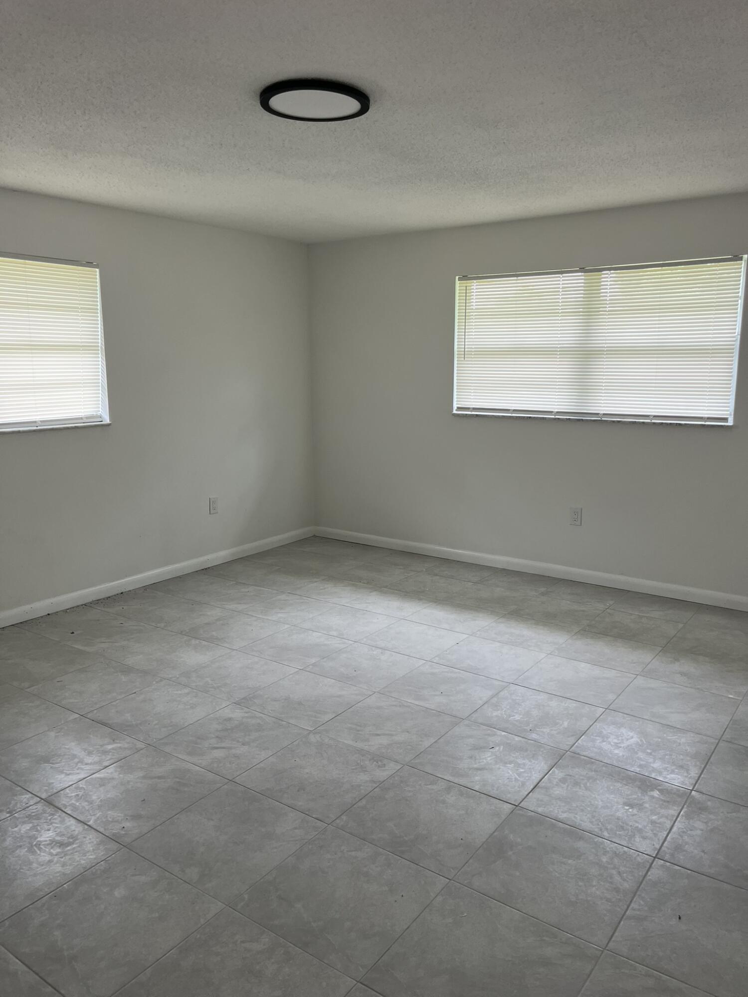 OKEECHOBEE HAMMOCK SEC 2 - Residential