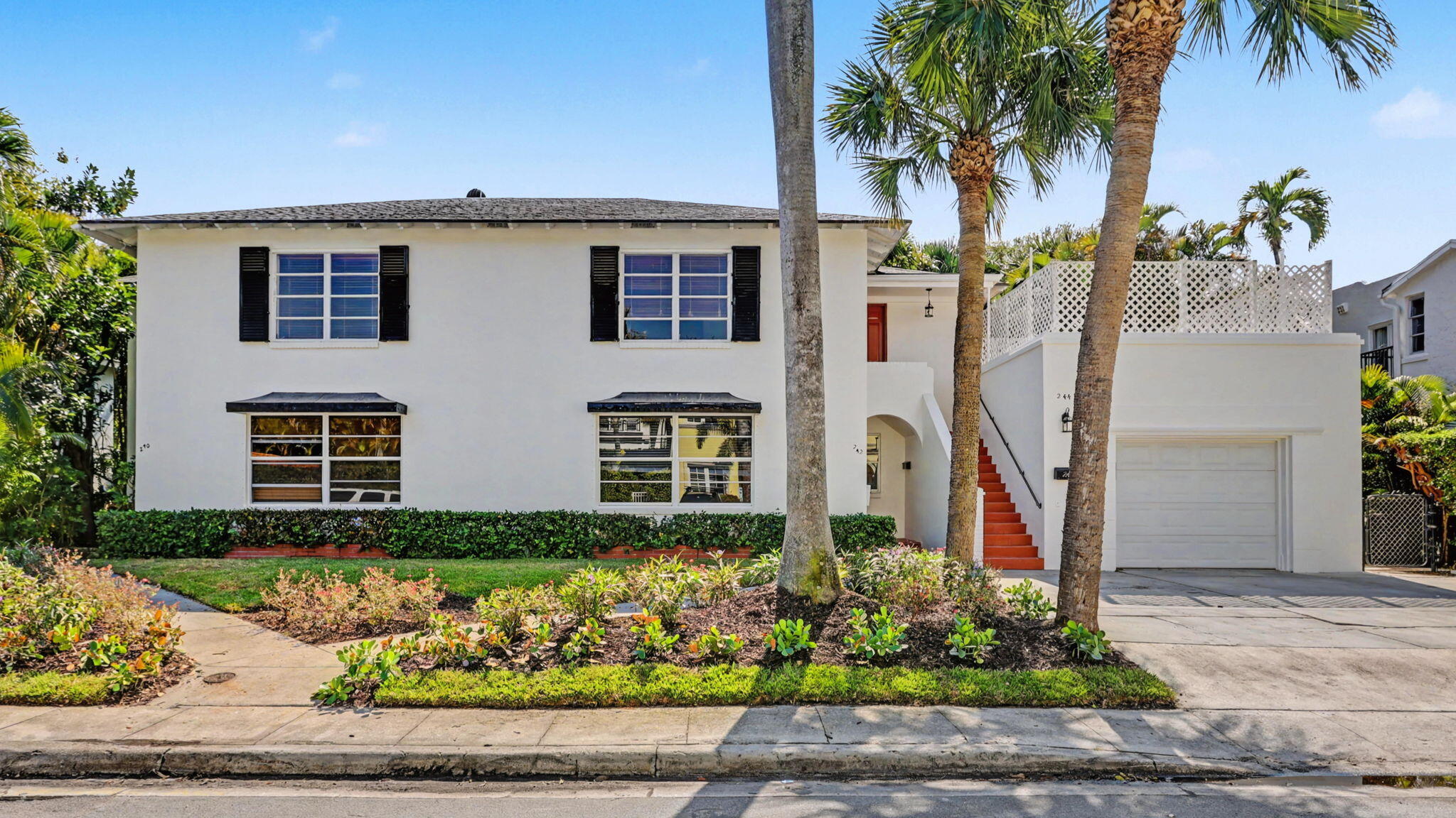 JEANETTE COURT - Residential
