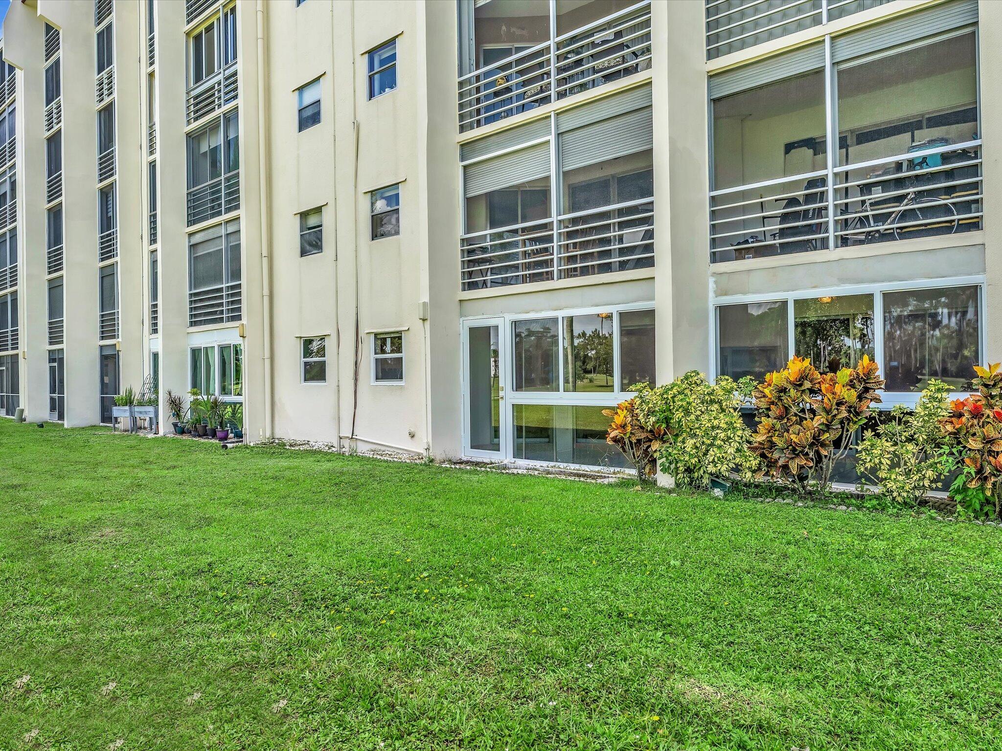 POINCIANA PLACE CONDO 1,2,8 AND 9 - Residential