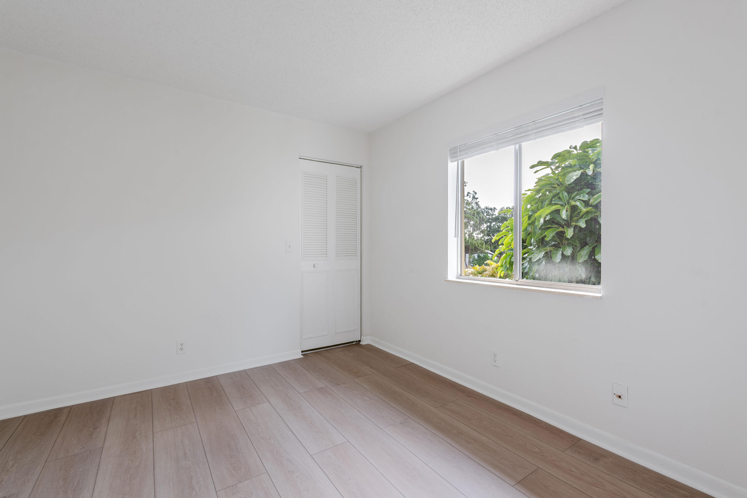 PINE RIDGE IV CONDO - Residential