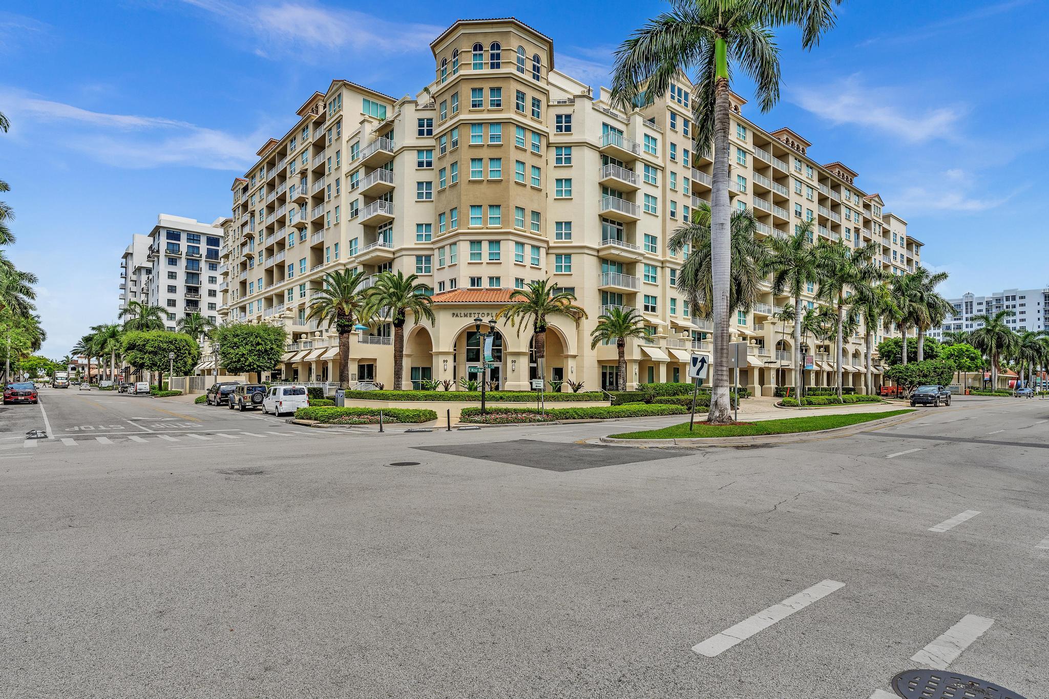 PALMETTO PLACE CONDO - Residential