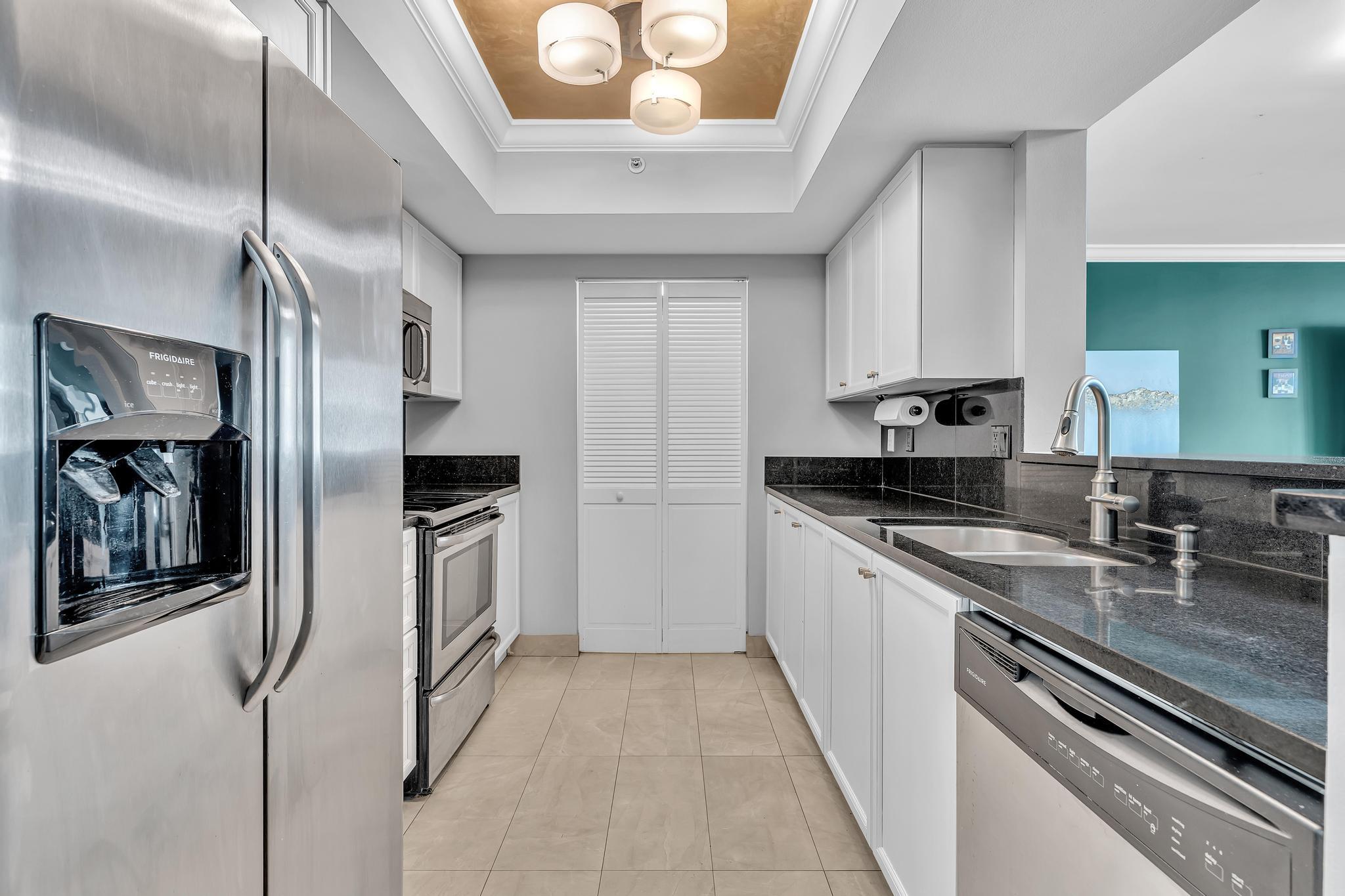 PALMETTO PLACE CONDO - Residential