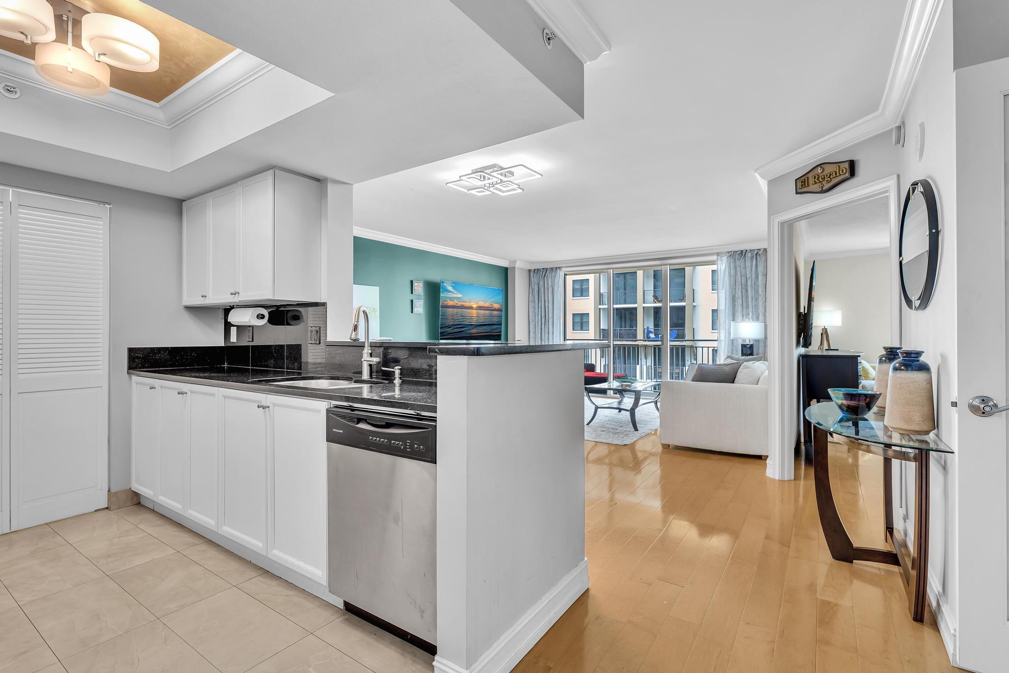 PALMETTO PLACE CONDO - Residential