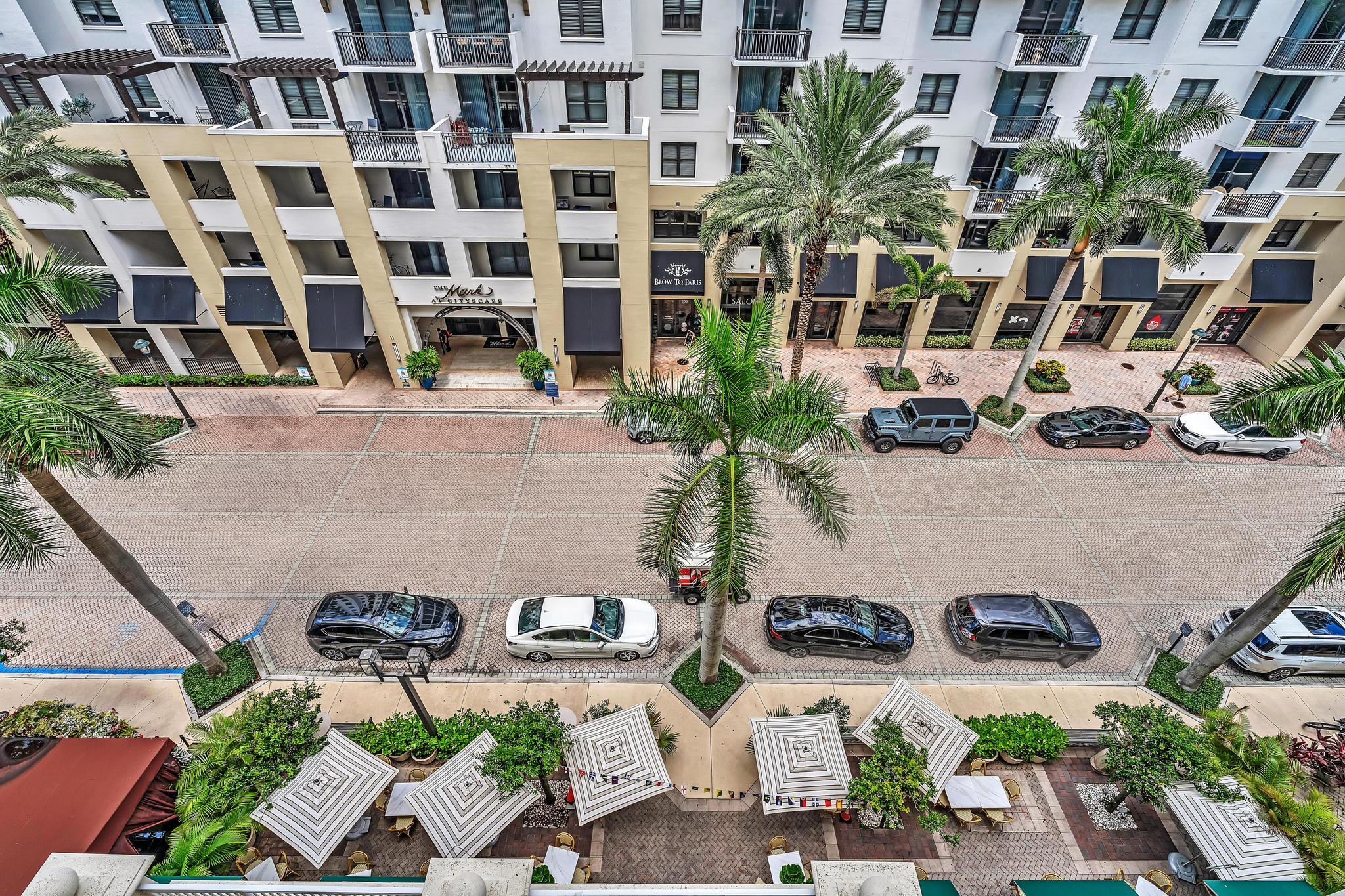 PALMETTO PLACE CONDO - Residential