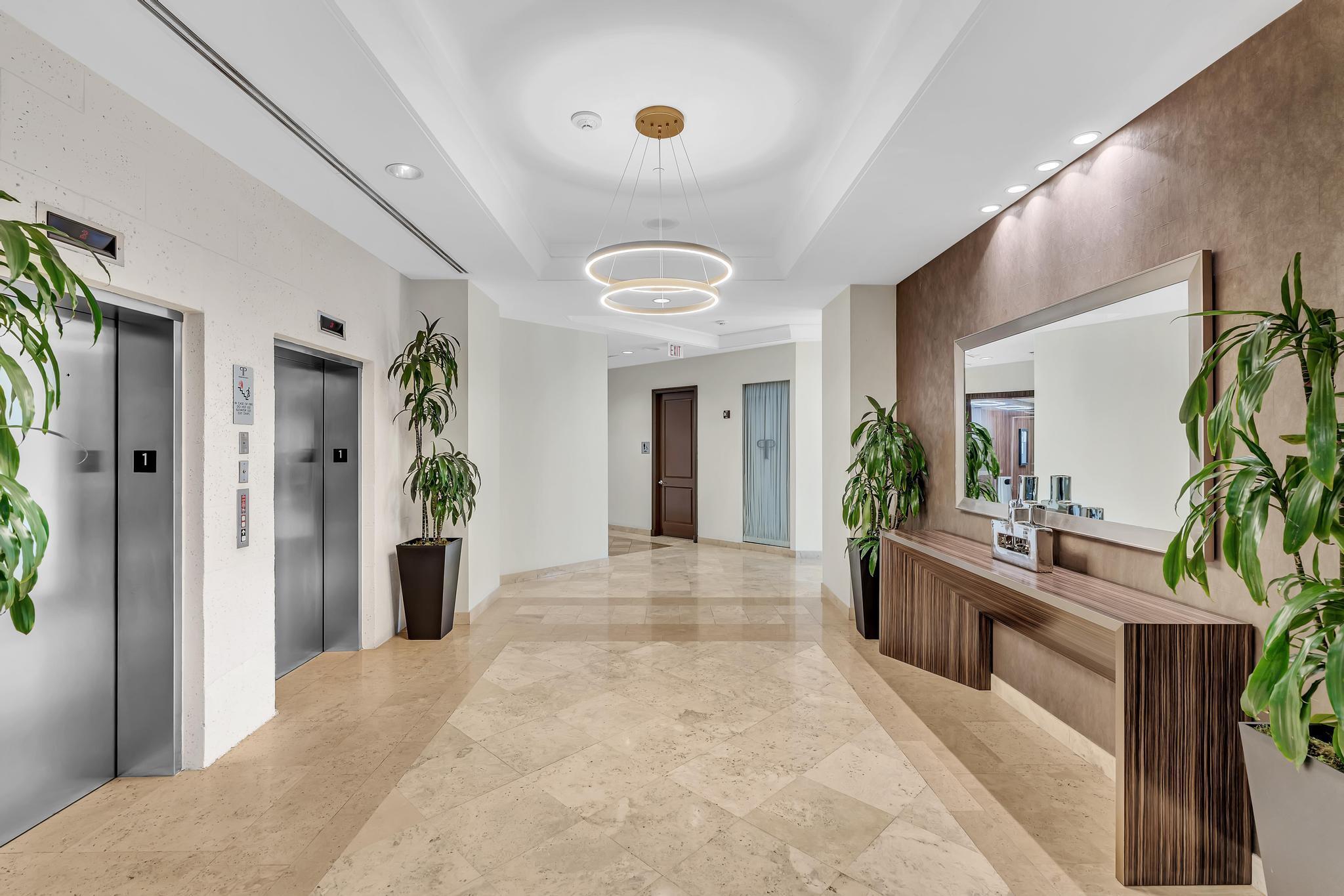 PALMETTO PLACE CONDO - Residential