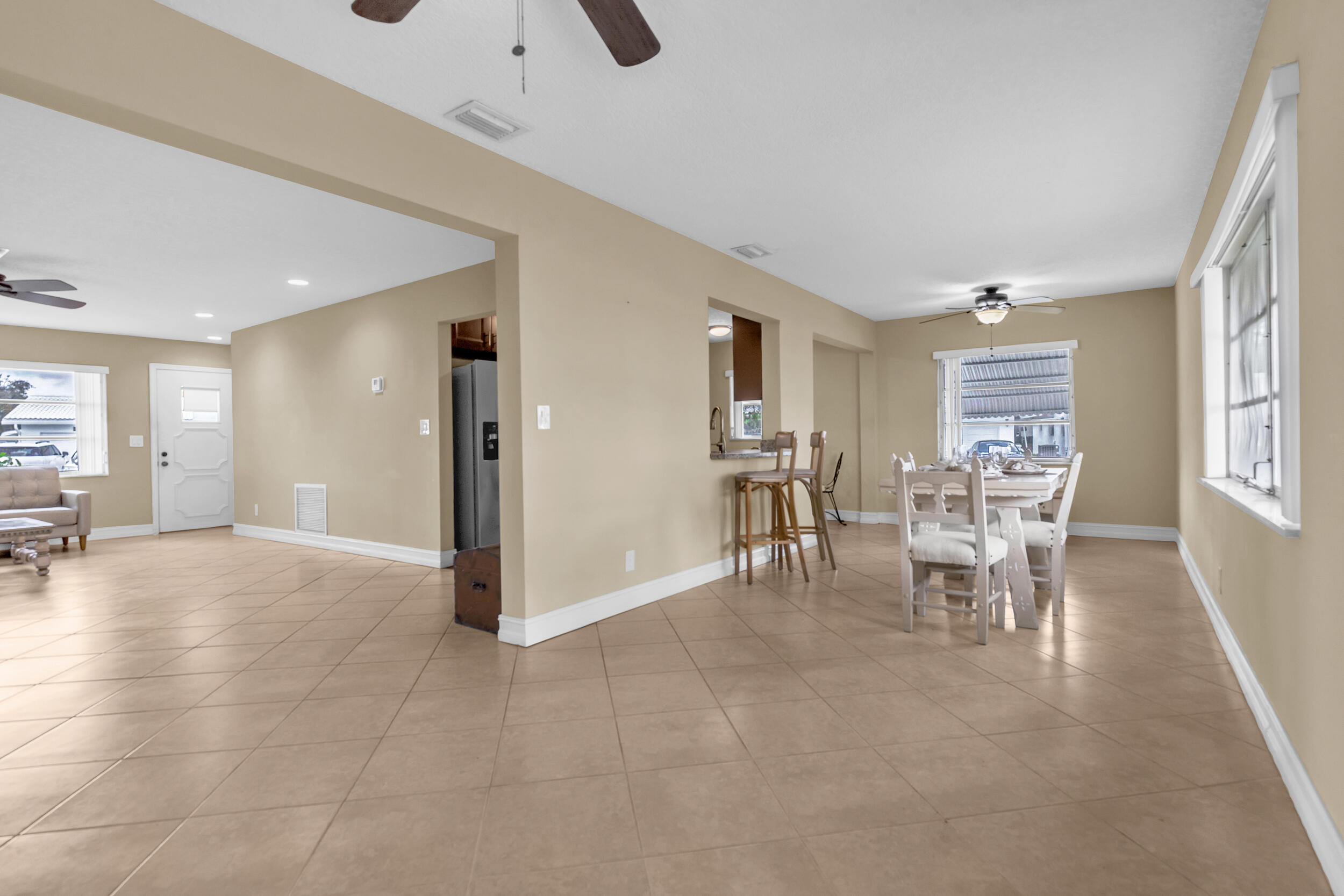 LAUDERDALE WEST 2 SEC - Residential