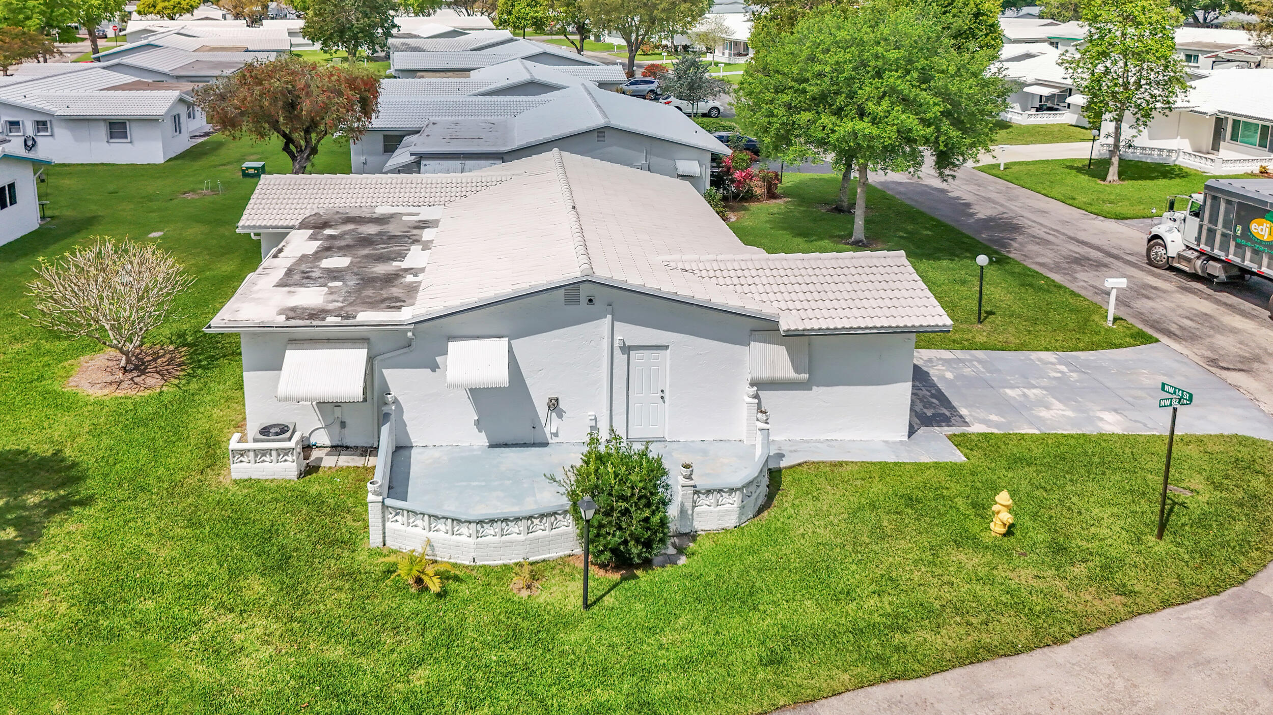 LAUDERDALE WEST 2 SEC - Residential