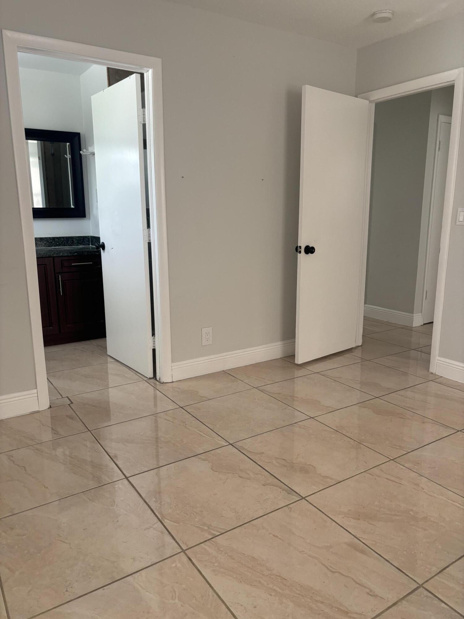 PALM RIDGE ESTATES 1 - Residential