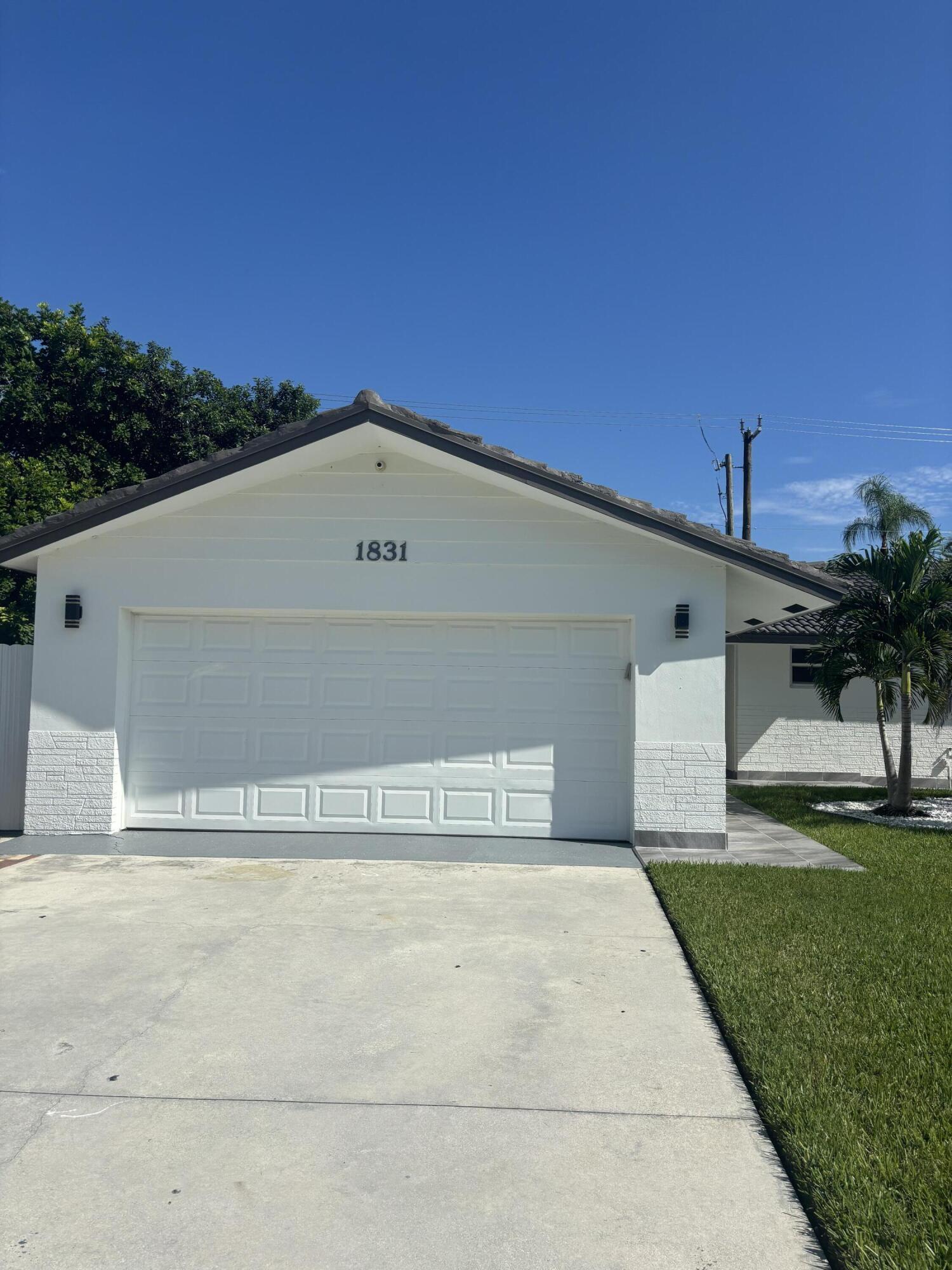 PALM RIDGE ESTATES 1 - Residential