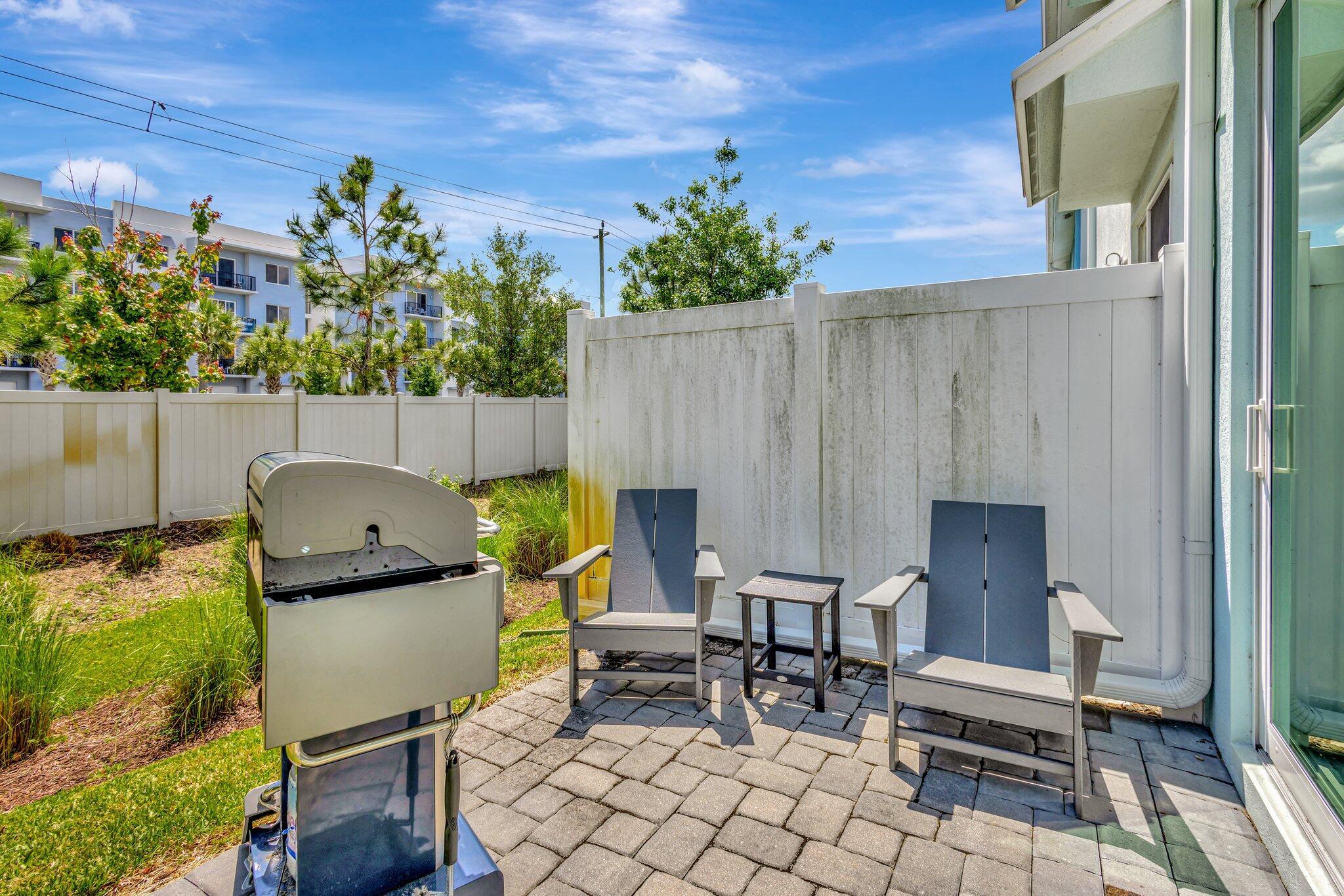 SEASIDE - Residential Lease