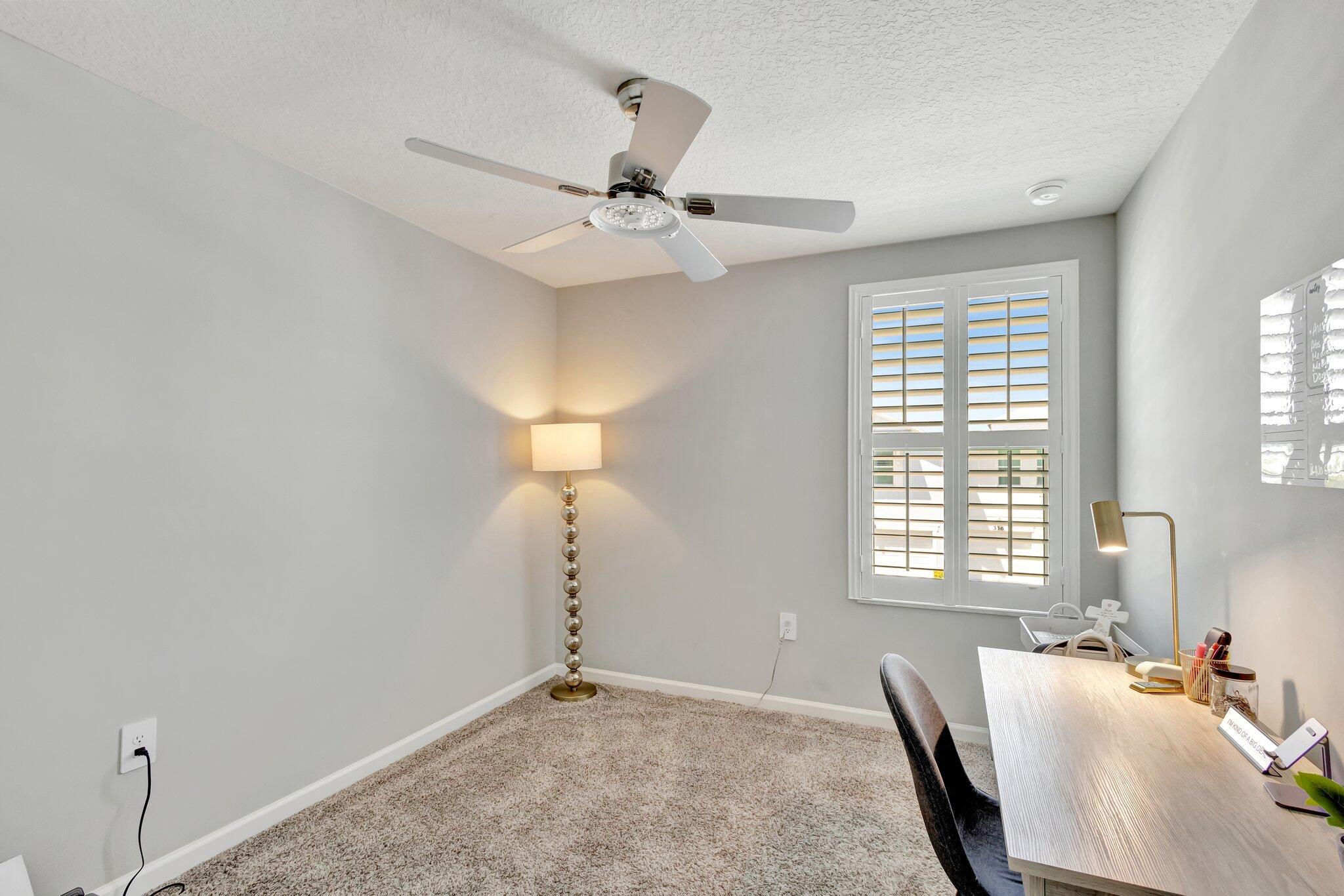 SEASIDE - Residential Lease