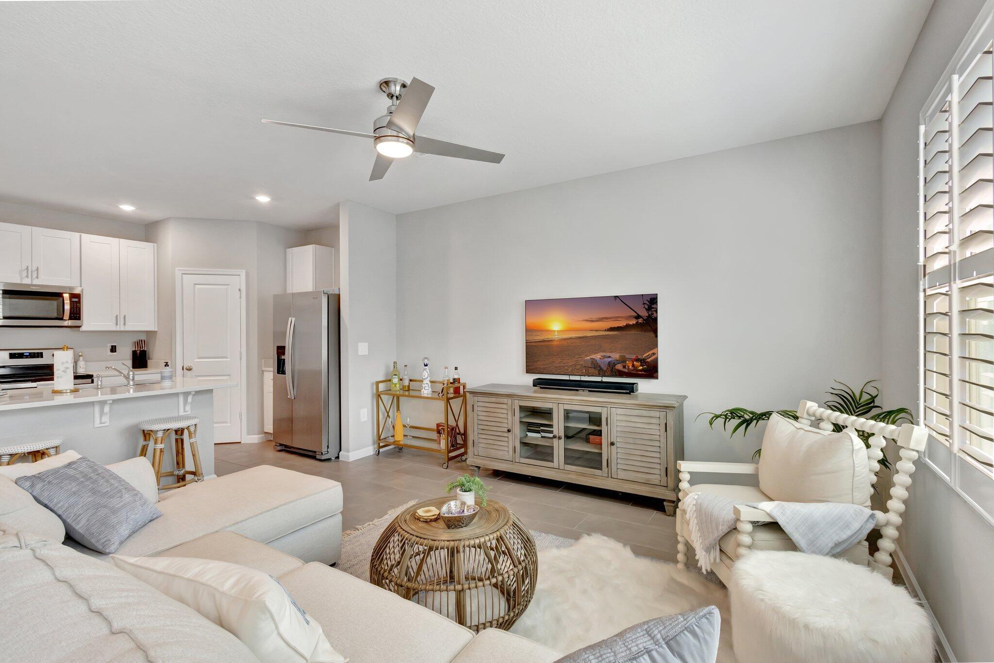 SEASIDE - Residential Lease