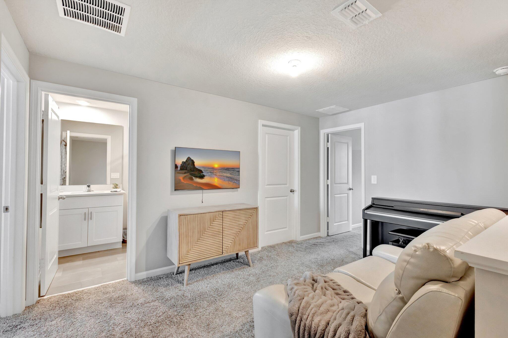 SEASIDE - Residential Lease