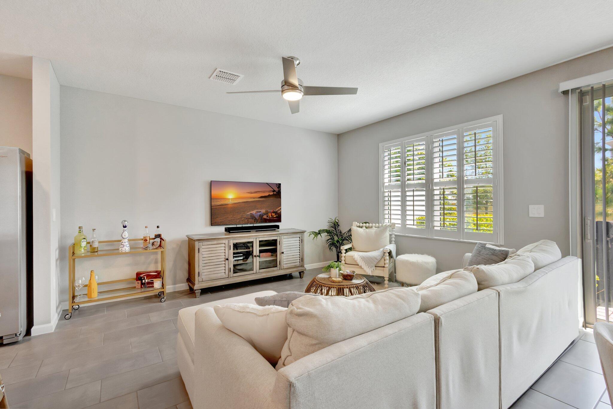 SEASIDE - Residential Lease