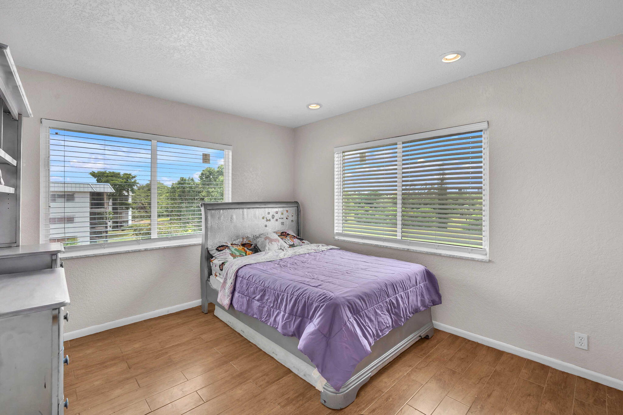 INVERRARY COUNTRY CLUB - Residential