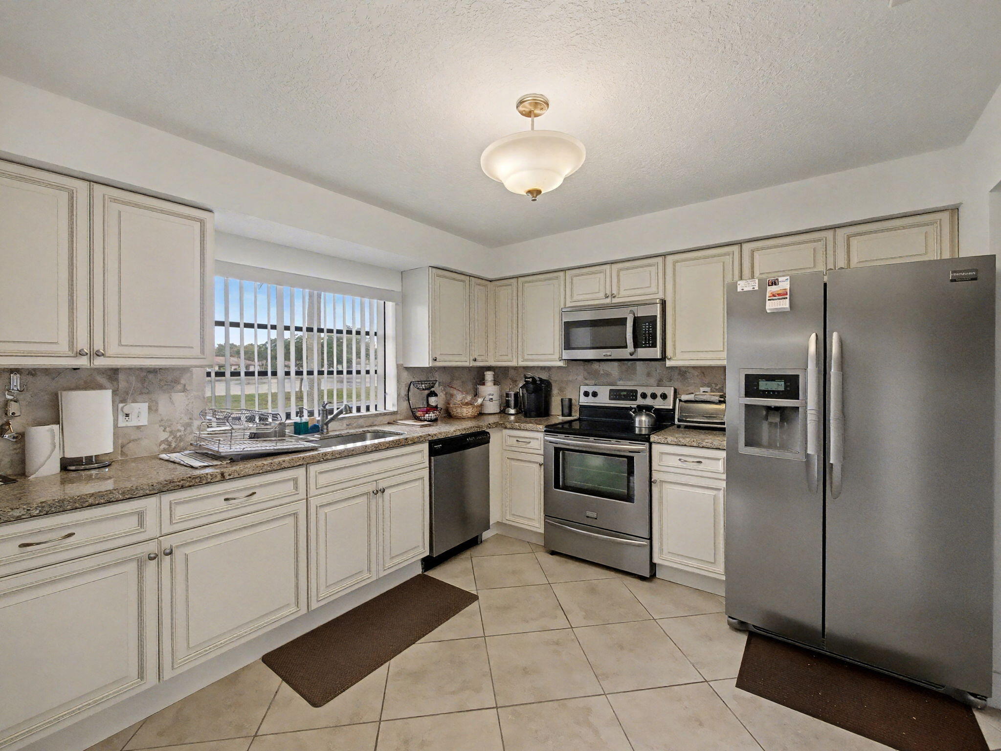 GREENTREE VILLAS CONDO - Residential