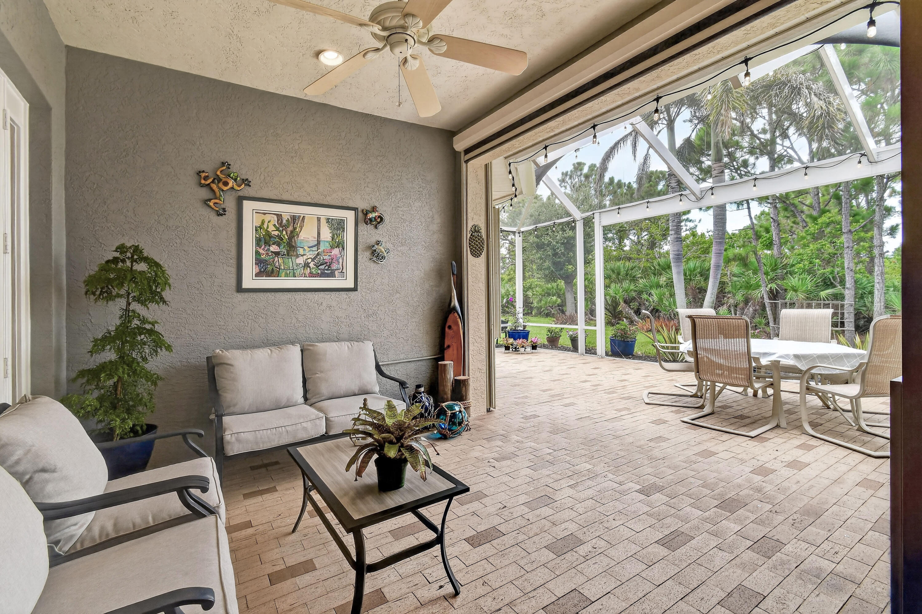 JENSEN BEACH COUNTRY CLUB - Residential