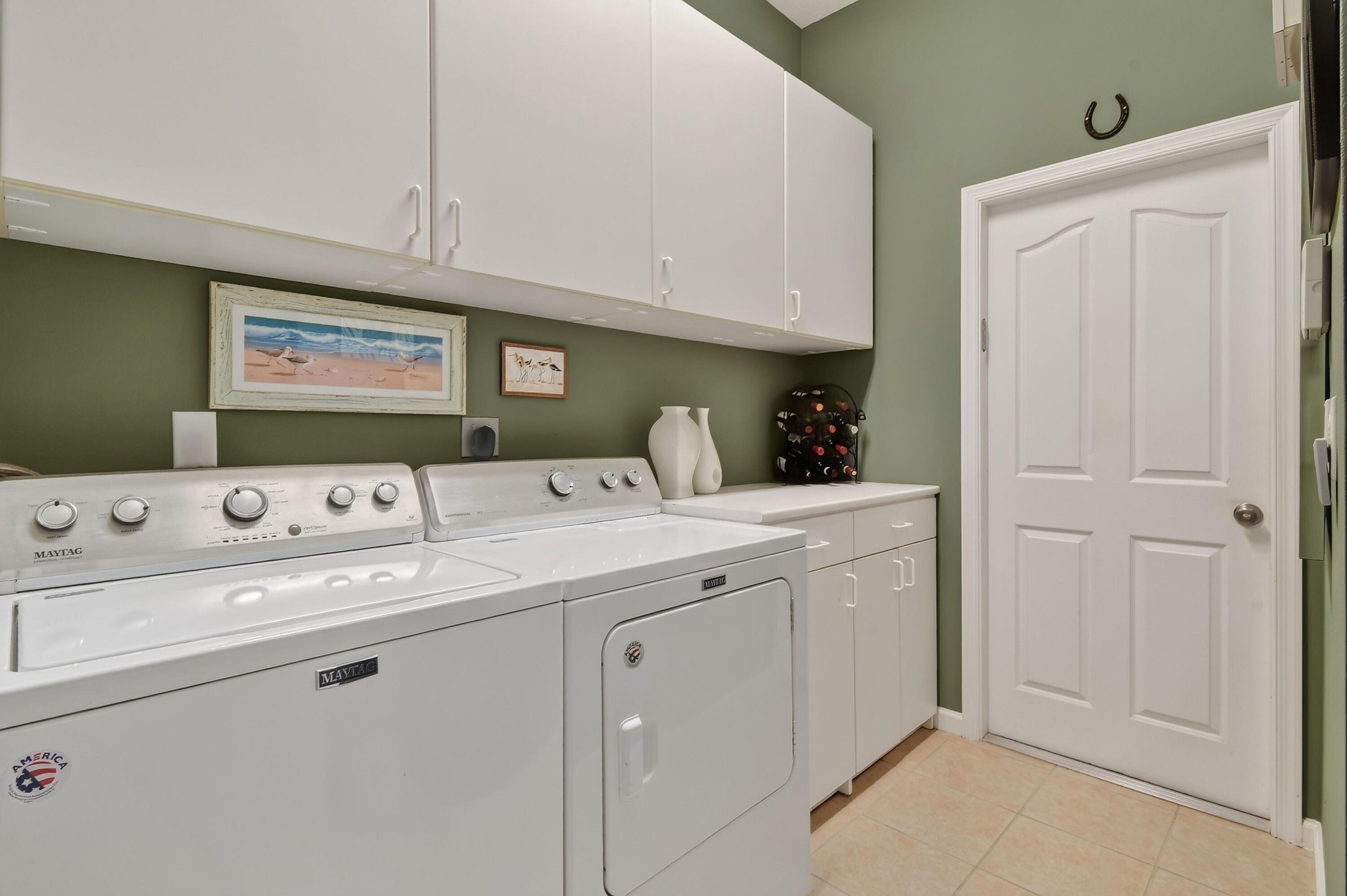 JENSEN BEACH COUNTRY CLUB - Residential