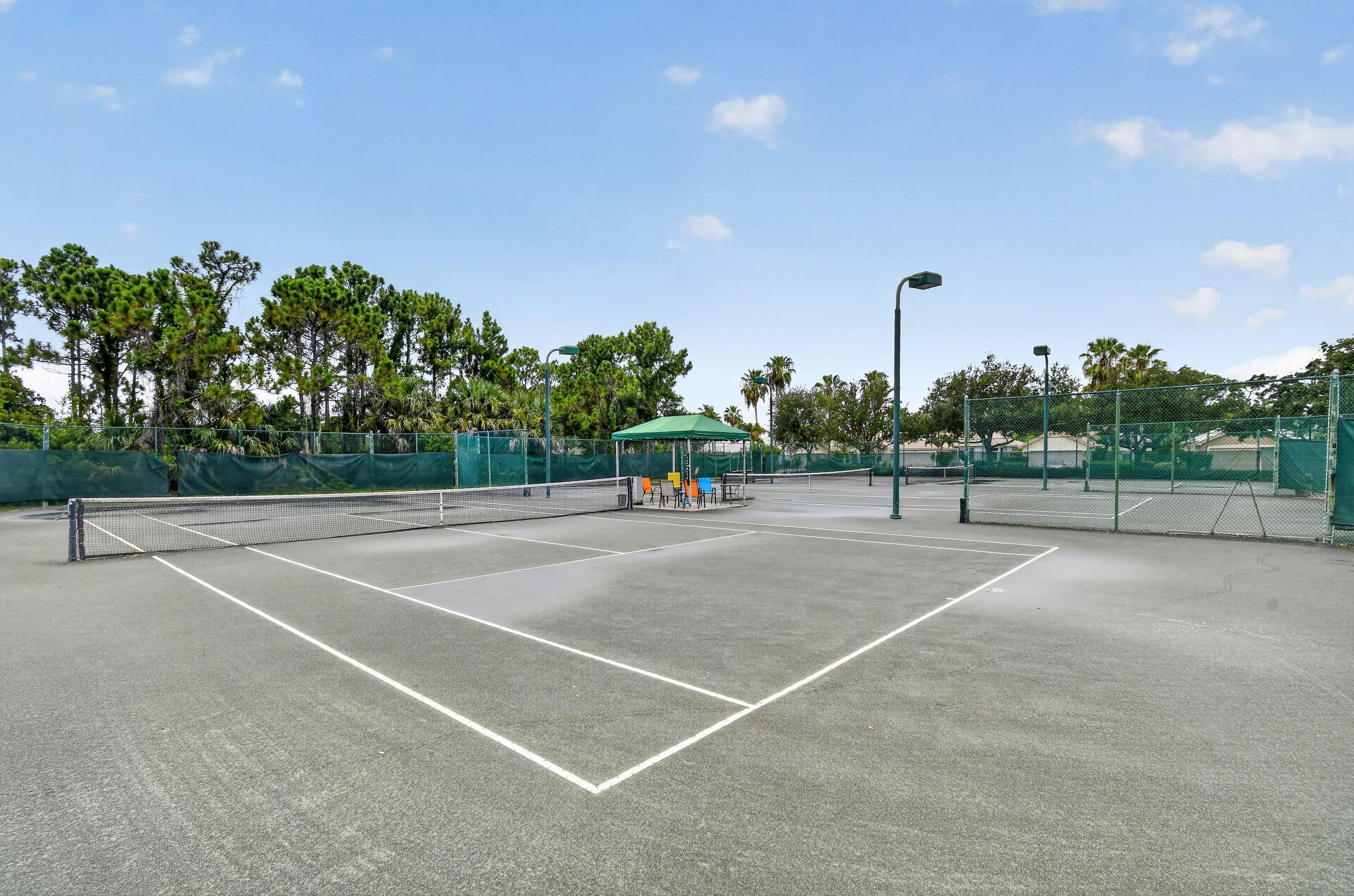 JENSEN BEACH COUNTRY CLUB - Residential