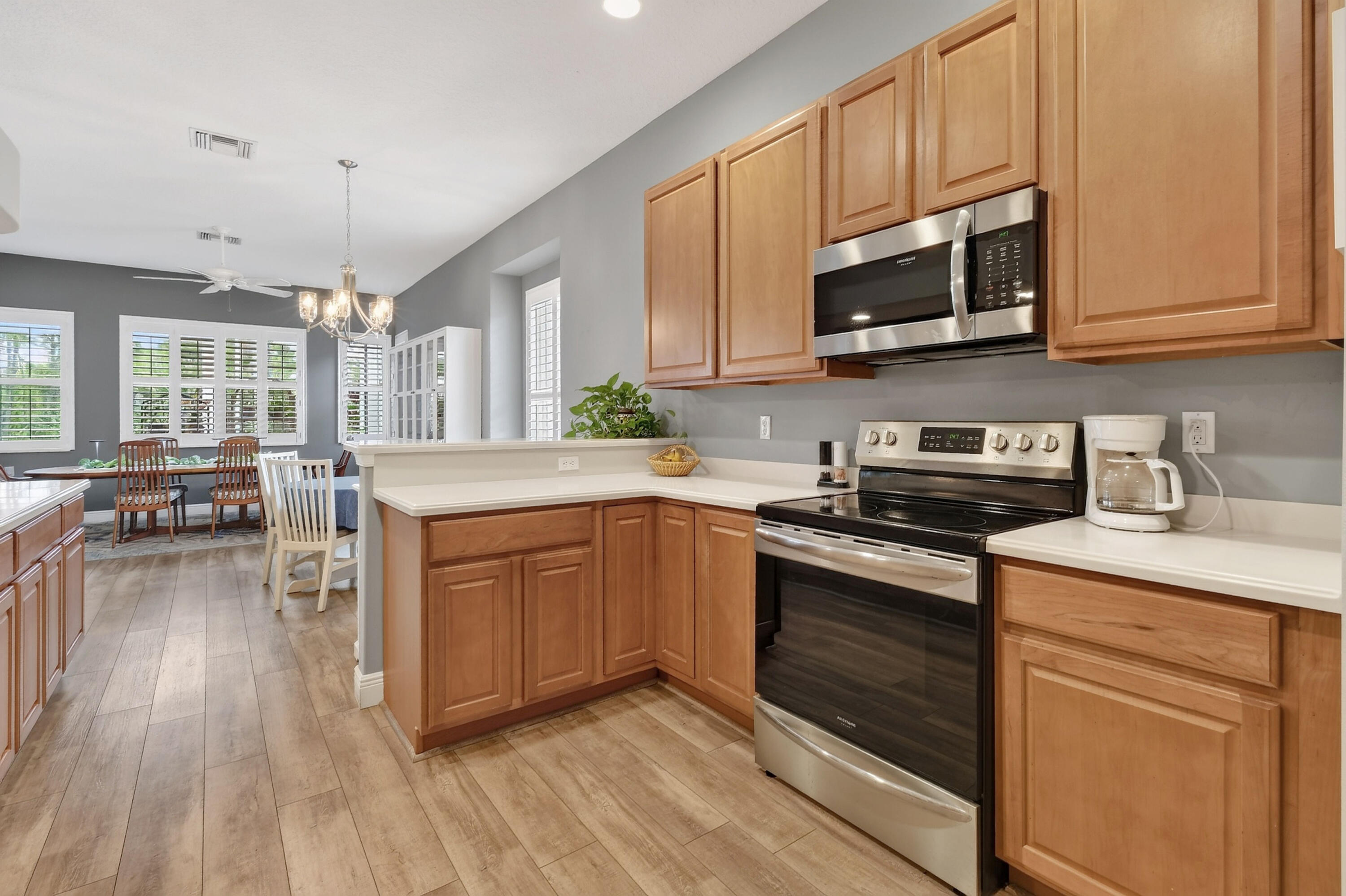 JENSEN BEACH COUNTRY CLUB - Residential