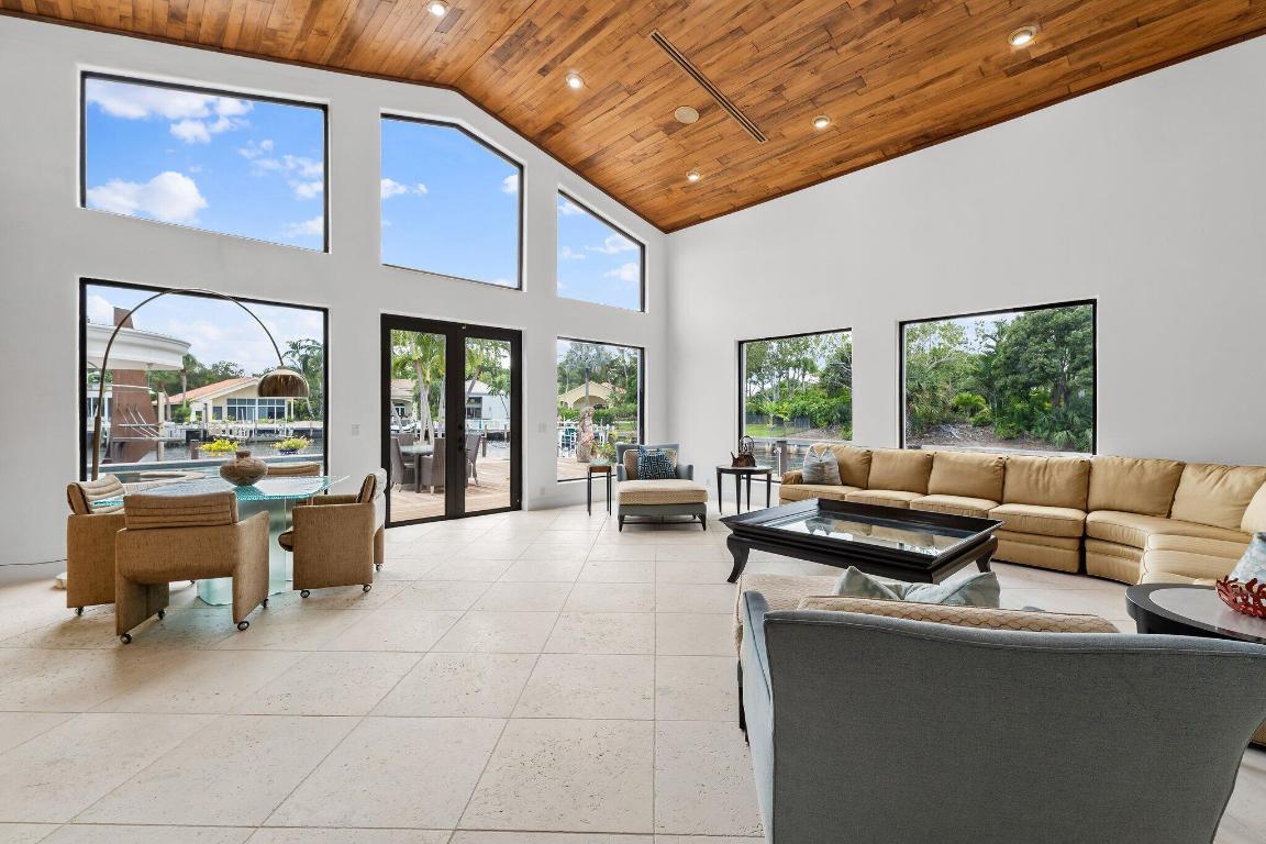 FRENCHMANS CREEK PAR C-1-B - Residential