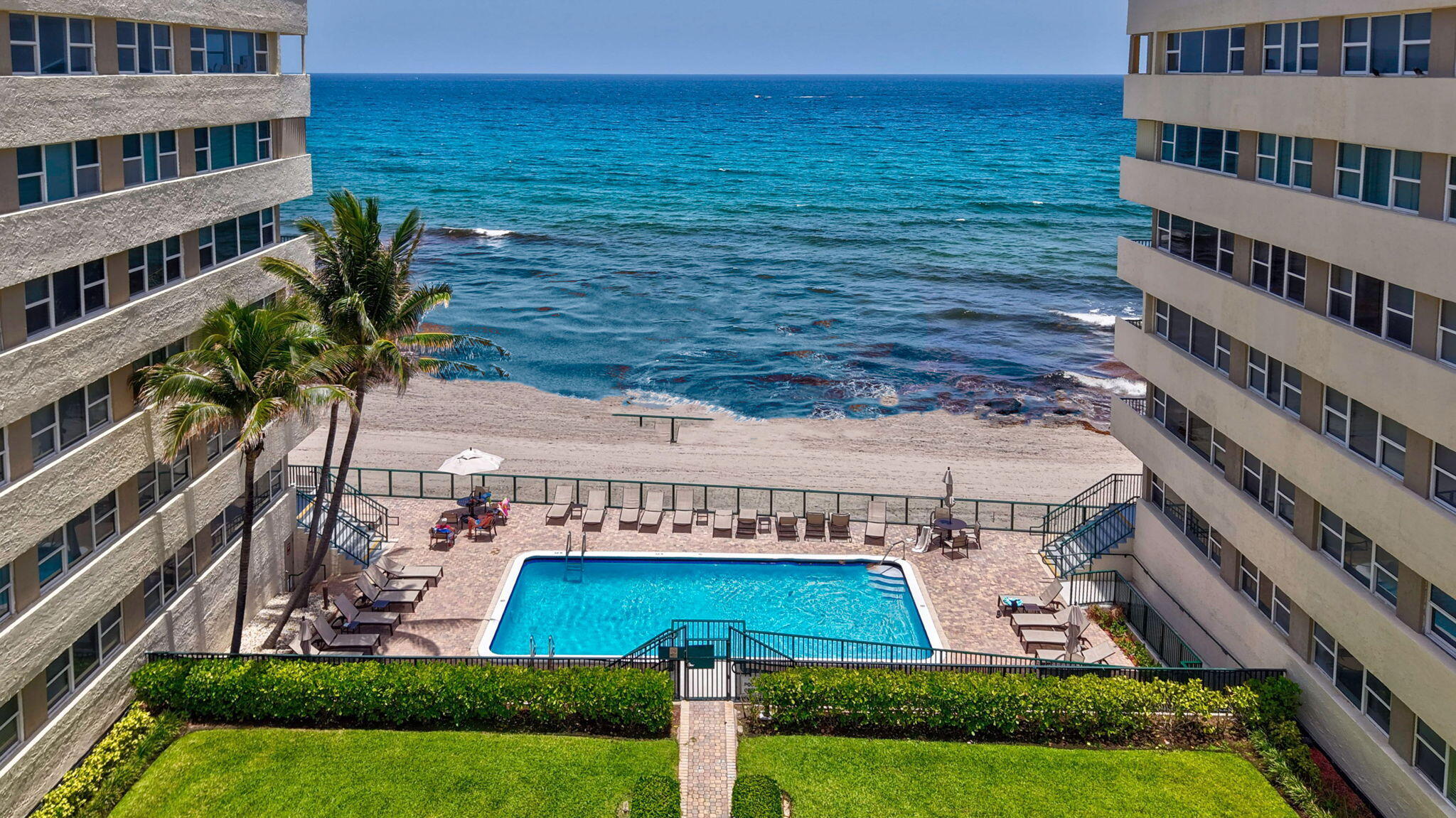 PORT DE MER CONDO - Residential