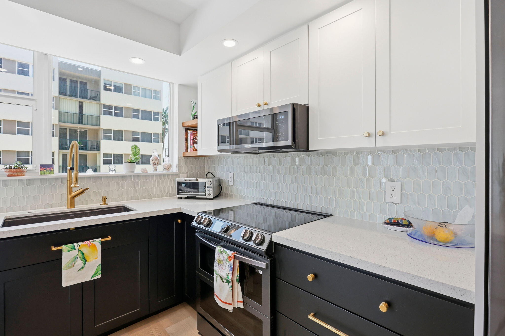 PORT DE MER CONDO - Residential