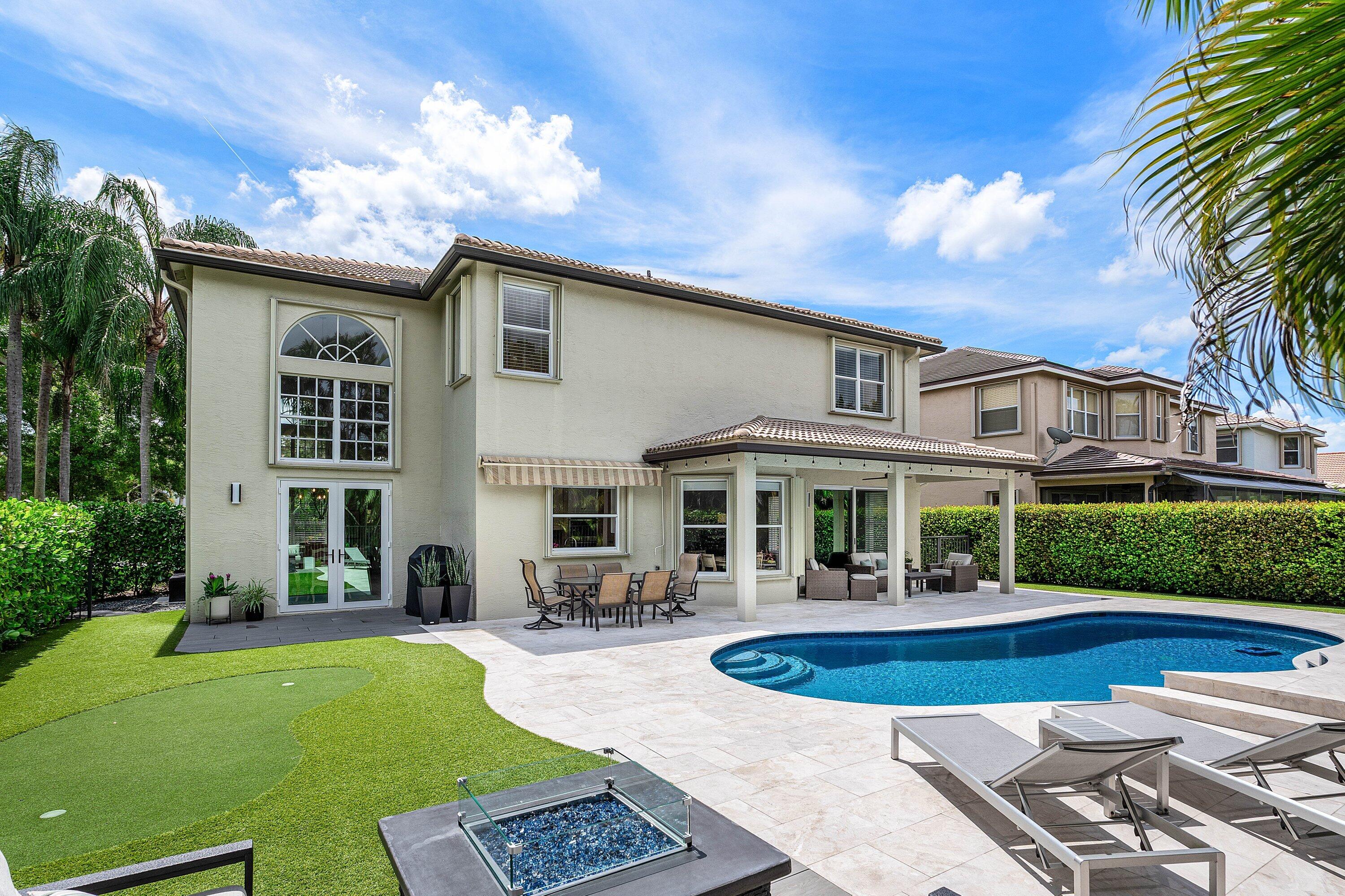 Saturnia - Residential
