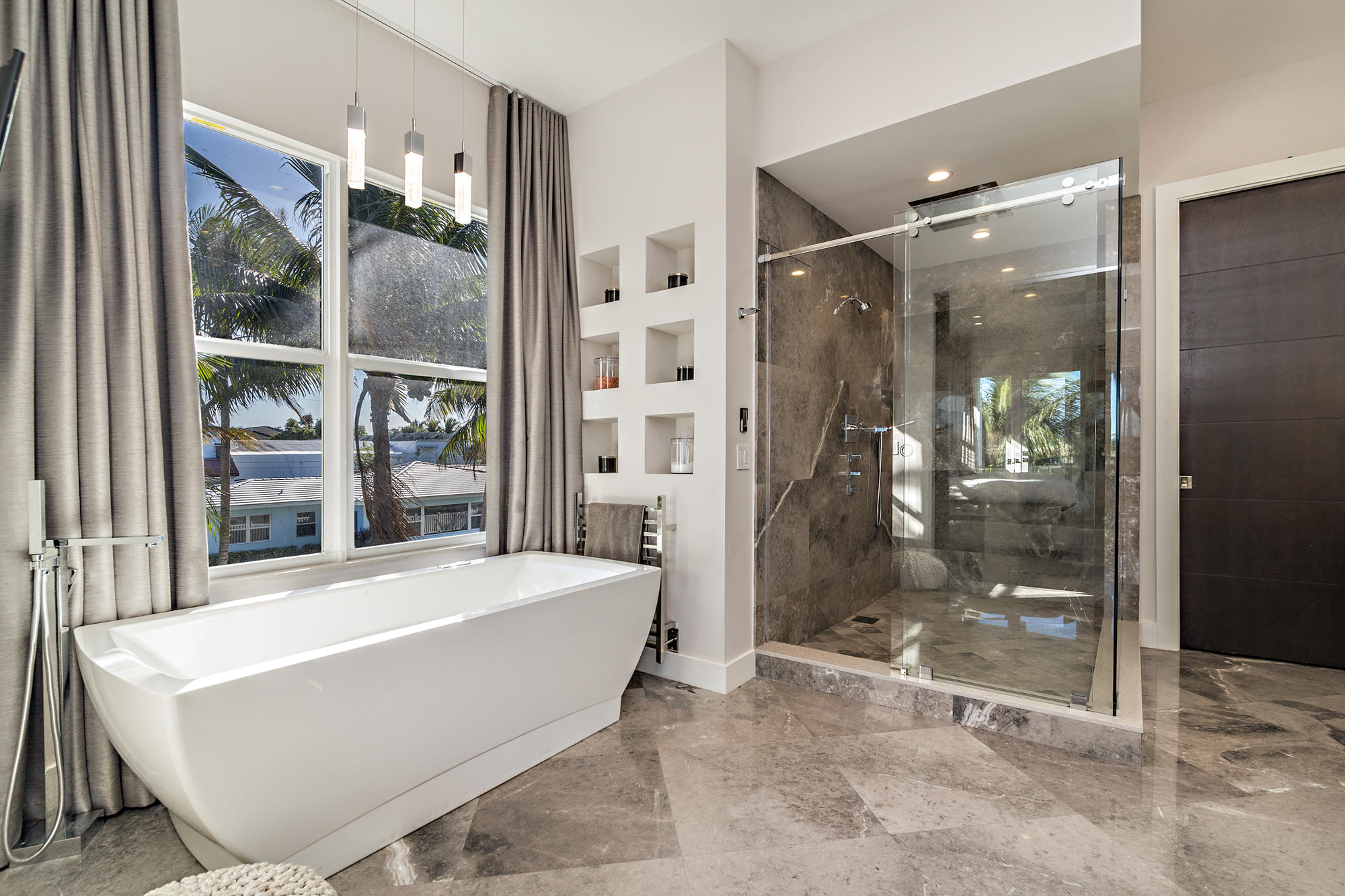 EDMOR ESTATES - Residential