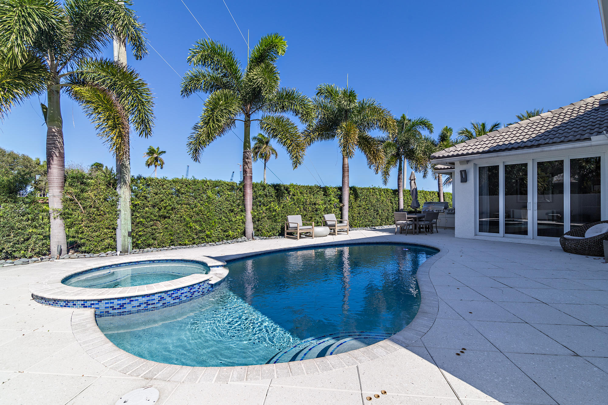 EDMOR ESTATES - Residential